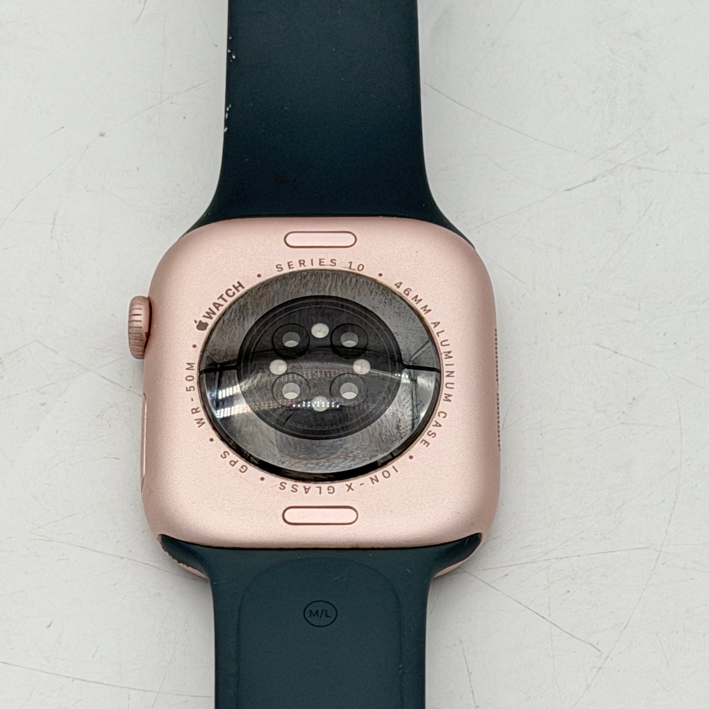 Apple Watch Series 10 46mm GPS Gold Aluminum A2999