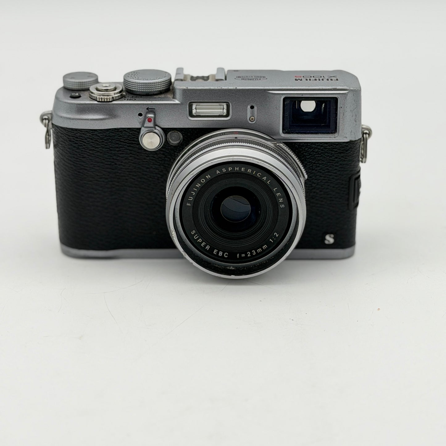 Fujifilm X100S 16.3MP Custom Color Camera - Tested SN 34M03103 NO CHARGER