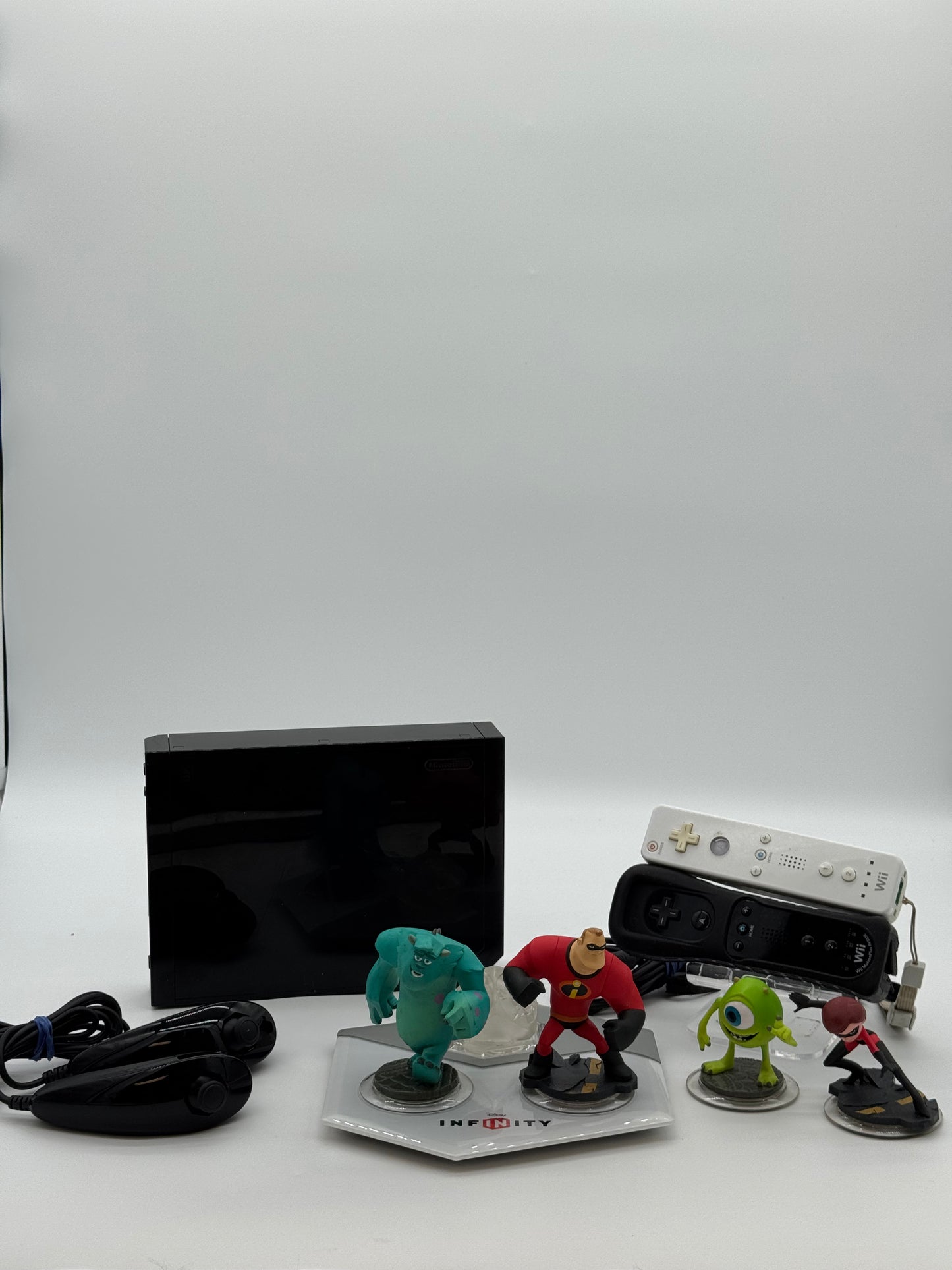 Nintendo Wii RVL-001 Black 2006 Video Game System