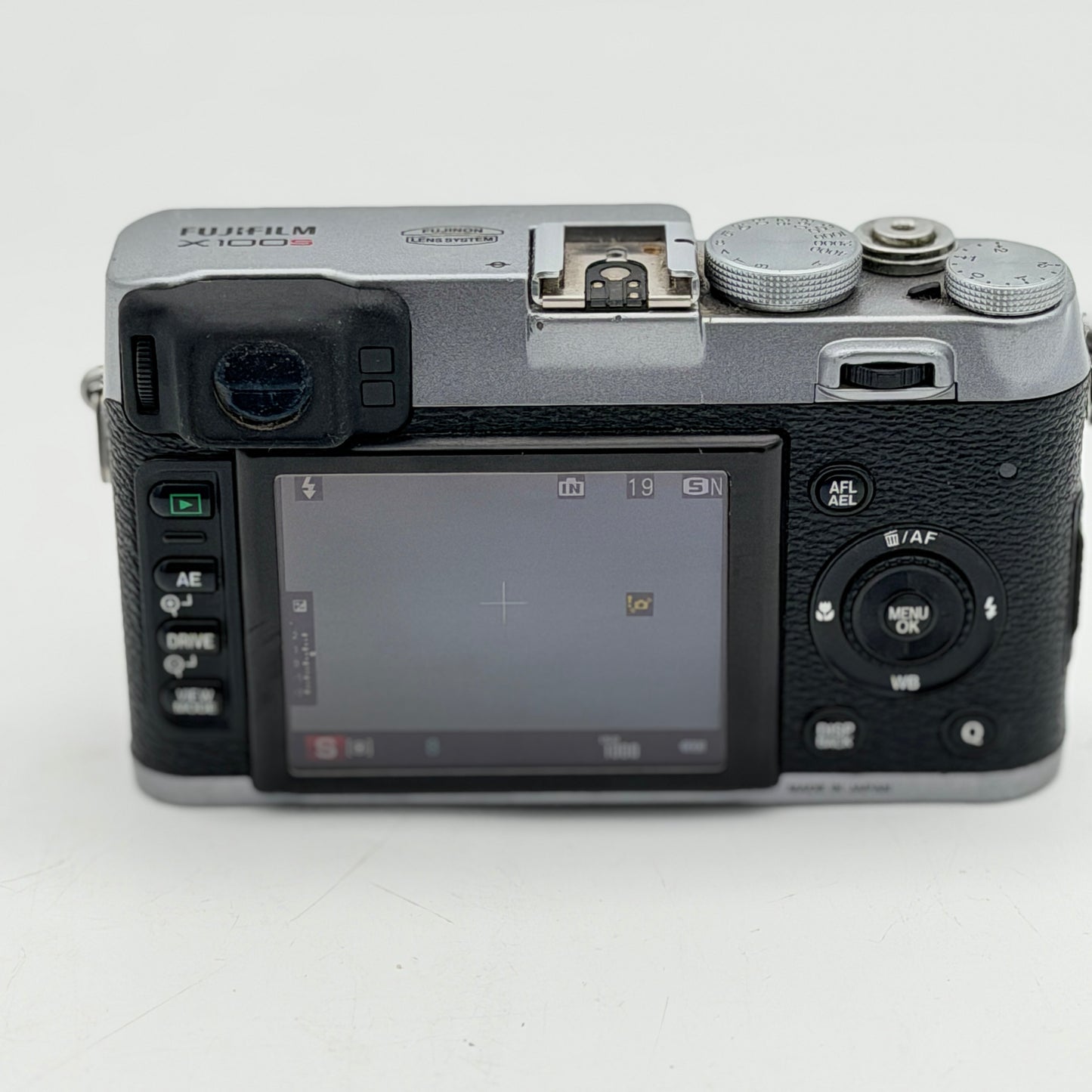 Fujifilm X100S 16.3MP Custom Color Camera - Tested SN 34M03103 NO CHARGER