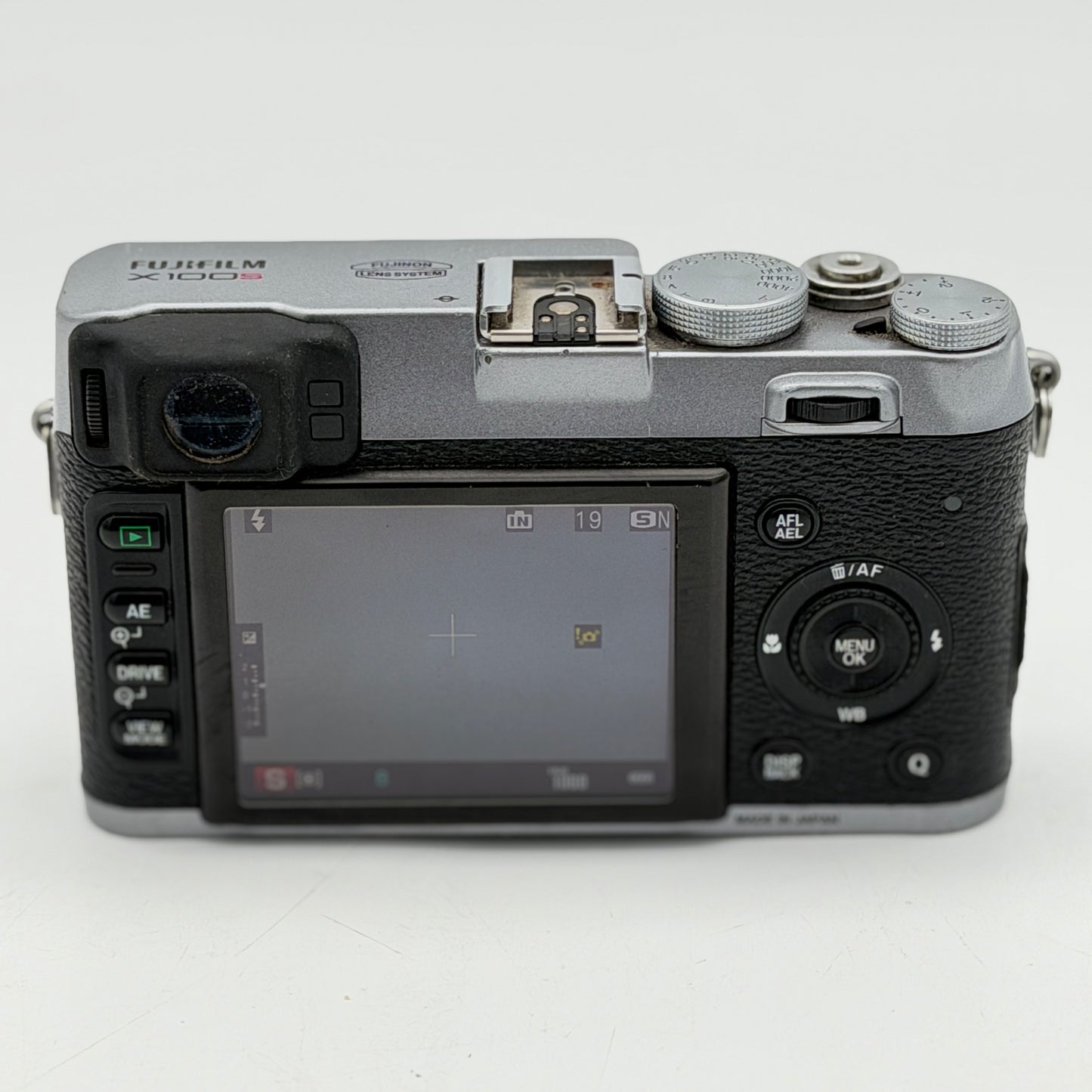 Fujifilm X100S 16.3MP Custom Color Camera - Tested SN 34M03103 NO CHARGER