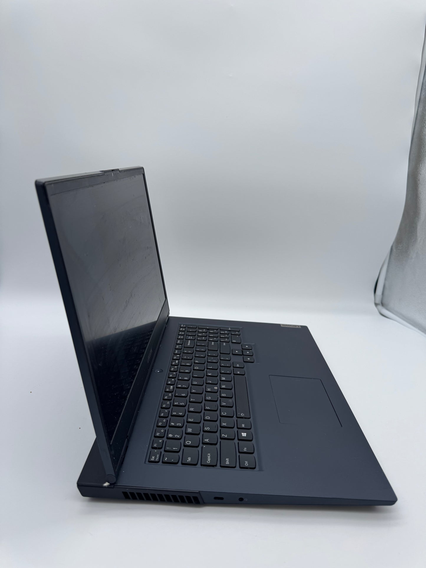 Lenovo Legion 5 17ACHO6 Laptop Blue AMD Ryzen 5 256GB 8GB RAM Broken Screen