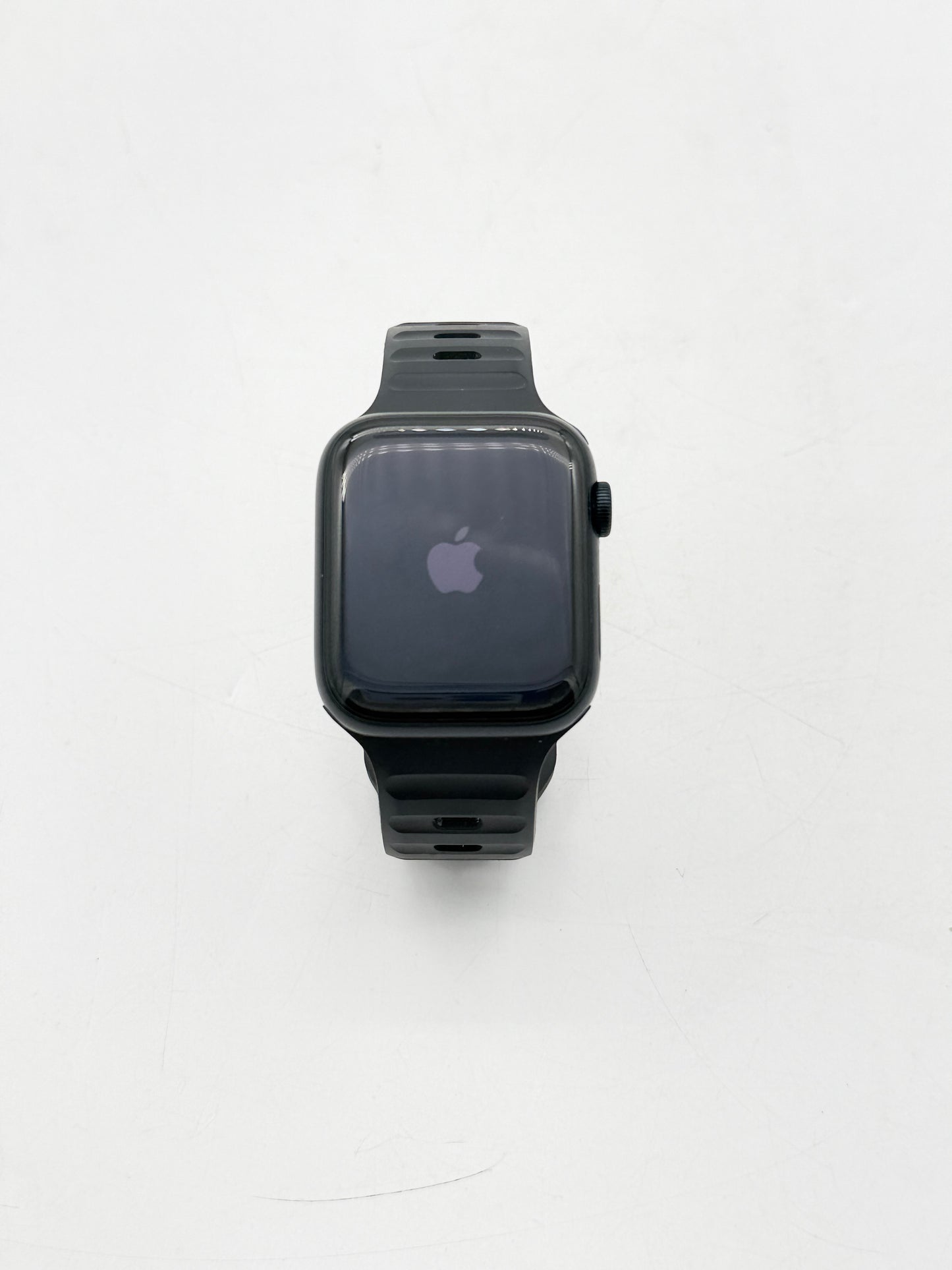 Apple Watch SE 3rd Generation 44mm GPS Only A3325 Used - Aluminum Smartwatch