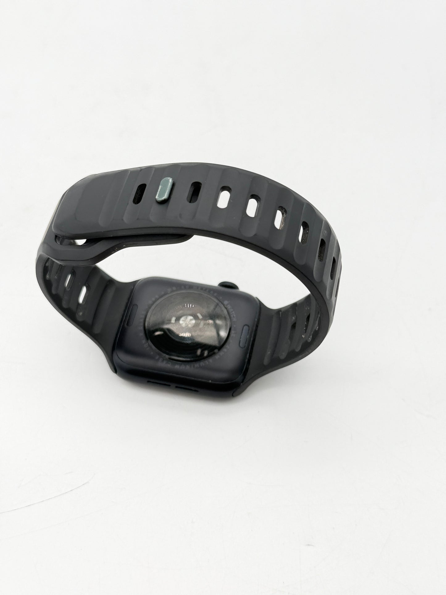 Apple Watch SE 3rd Generation 44mm GPS Only A3325 Used - Aluminum Smartwatch