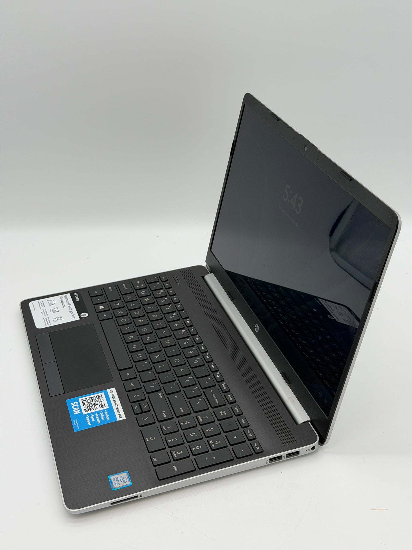 HP 15-DW0046NR 15-inch Core i5 8GB RAM 1TB Gray Laptop