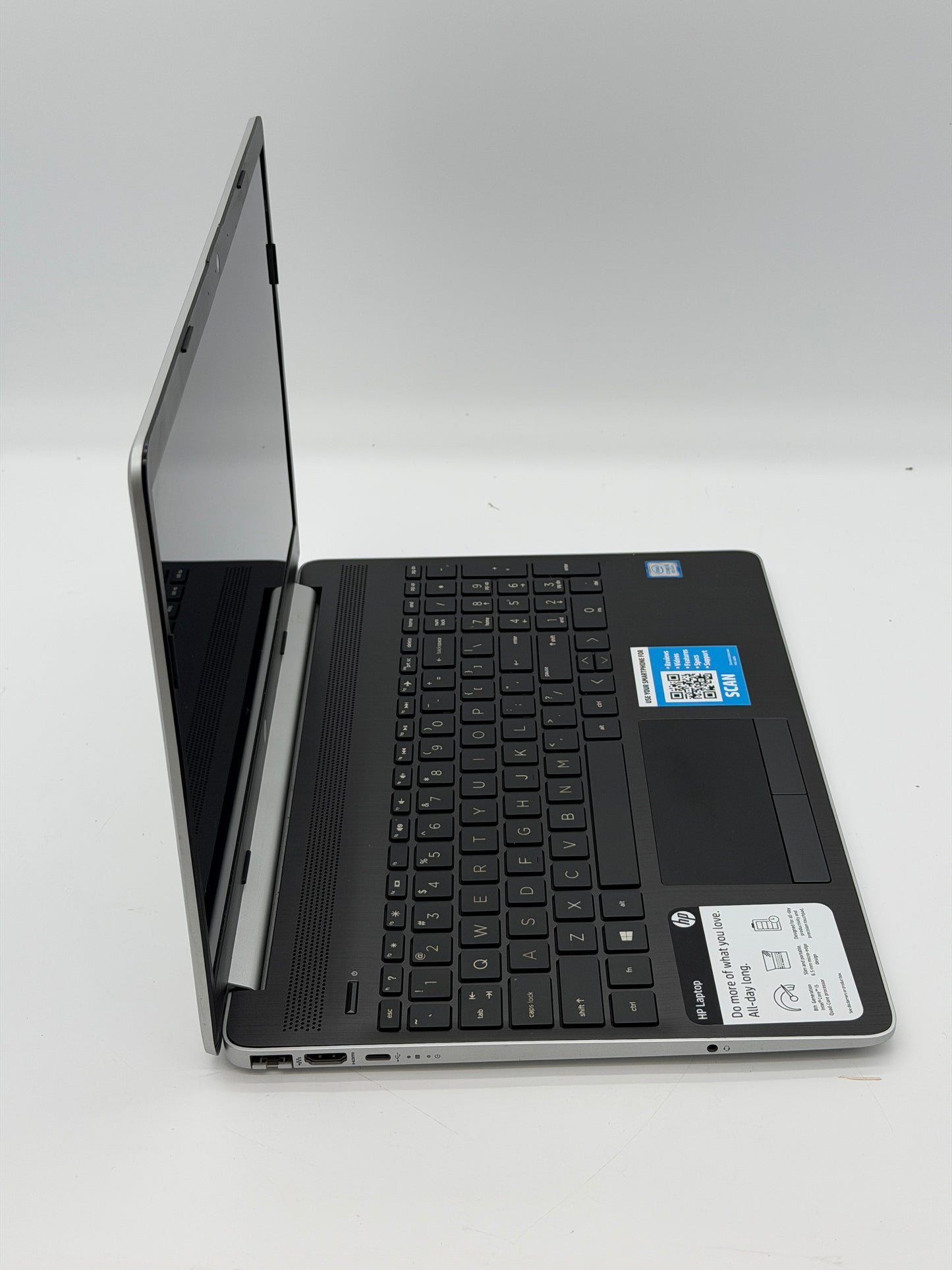 HP 15-DW0046NR 15-inch Core i5 8GB RAM 1TB Gray Laptop