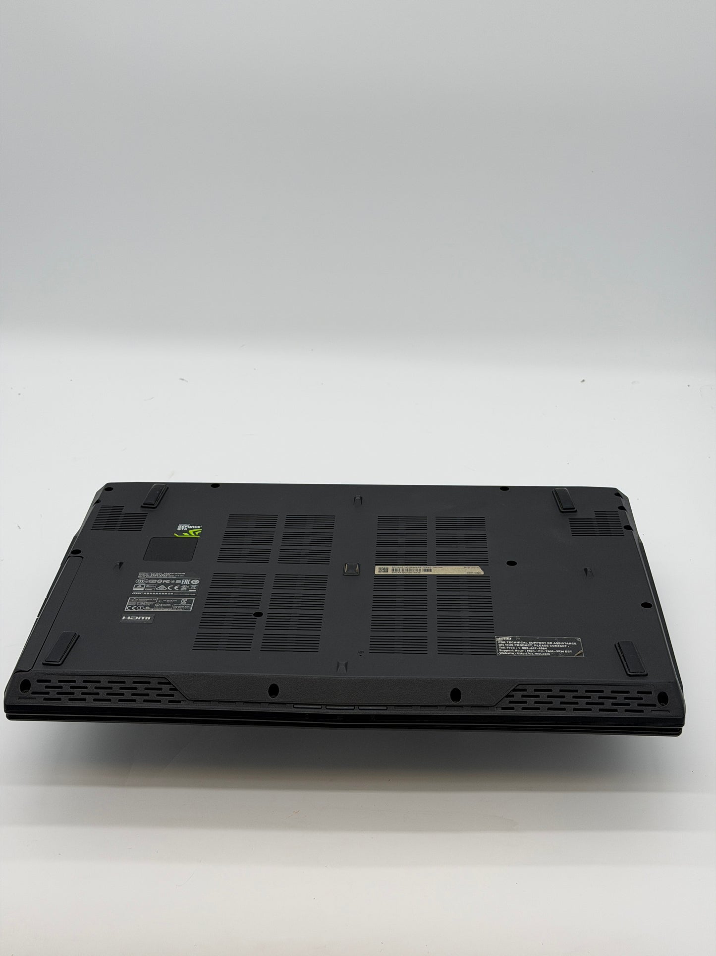 MSI Laptop MS-62 7QF 15-inch Core i7 16GB GTX 1070 1TB (Needs New Battery)