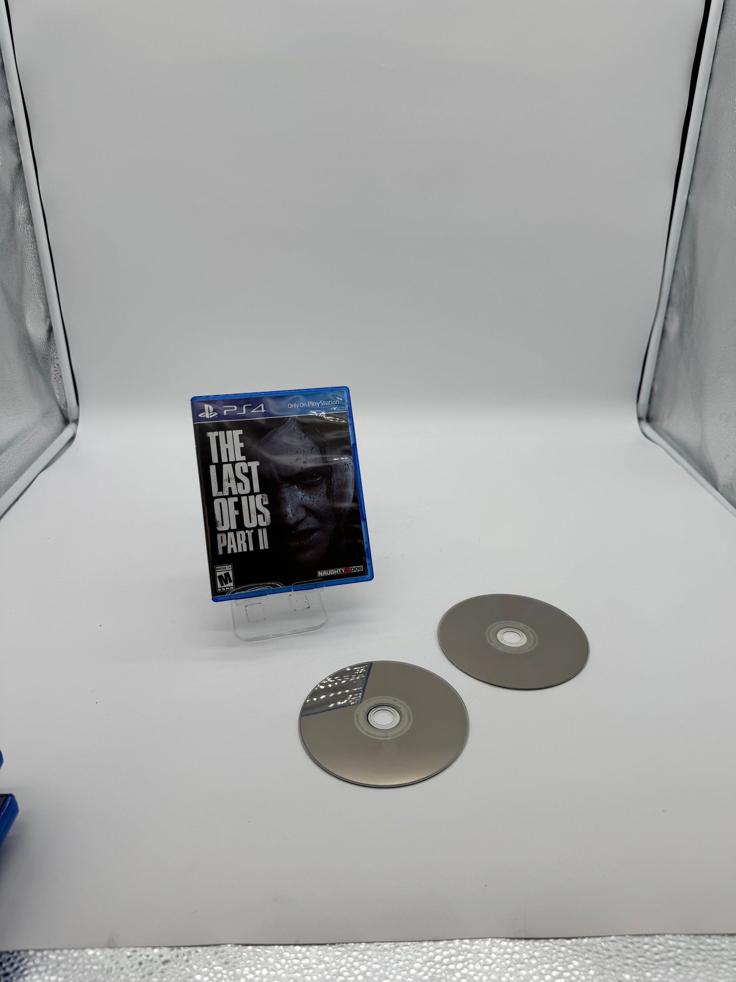 Playstation 4 The Last of Us Part II - Used with Box