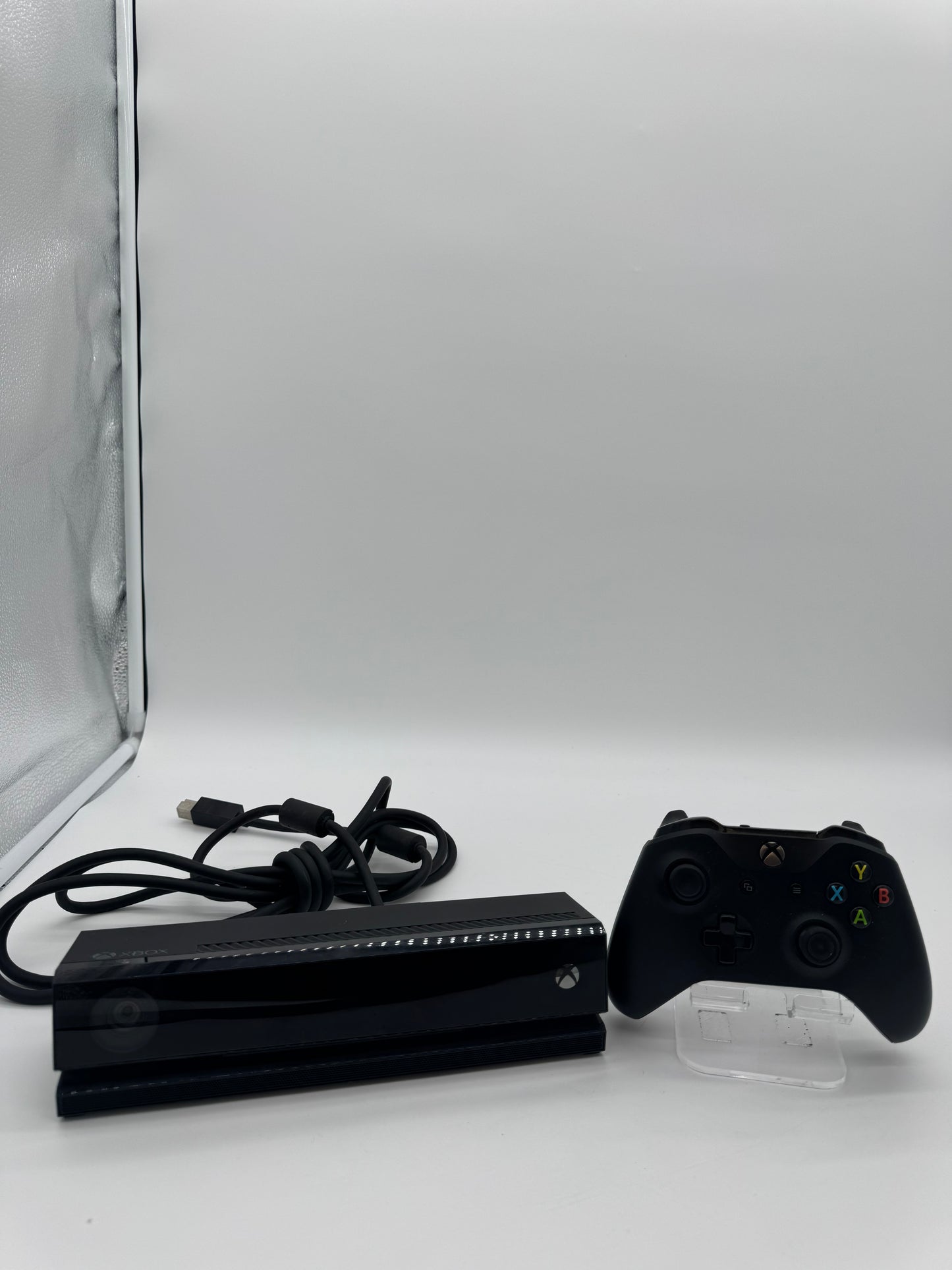 Microsoft Xbox One 2013 500GB Video Game System Black Model 1540