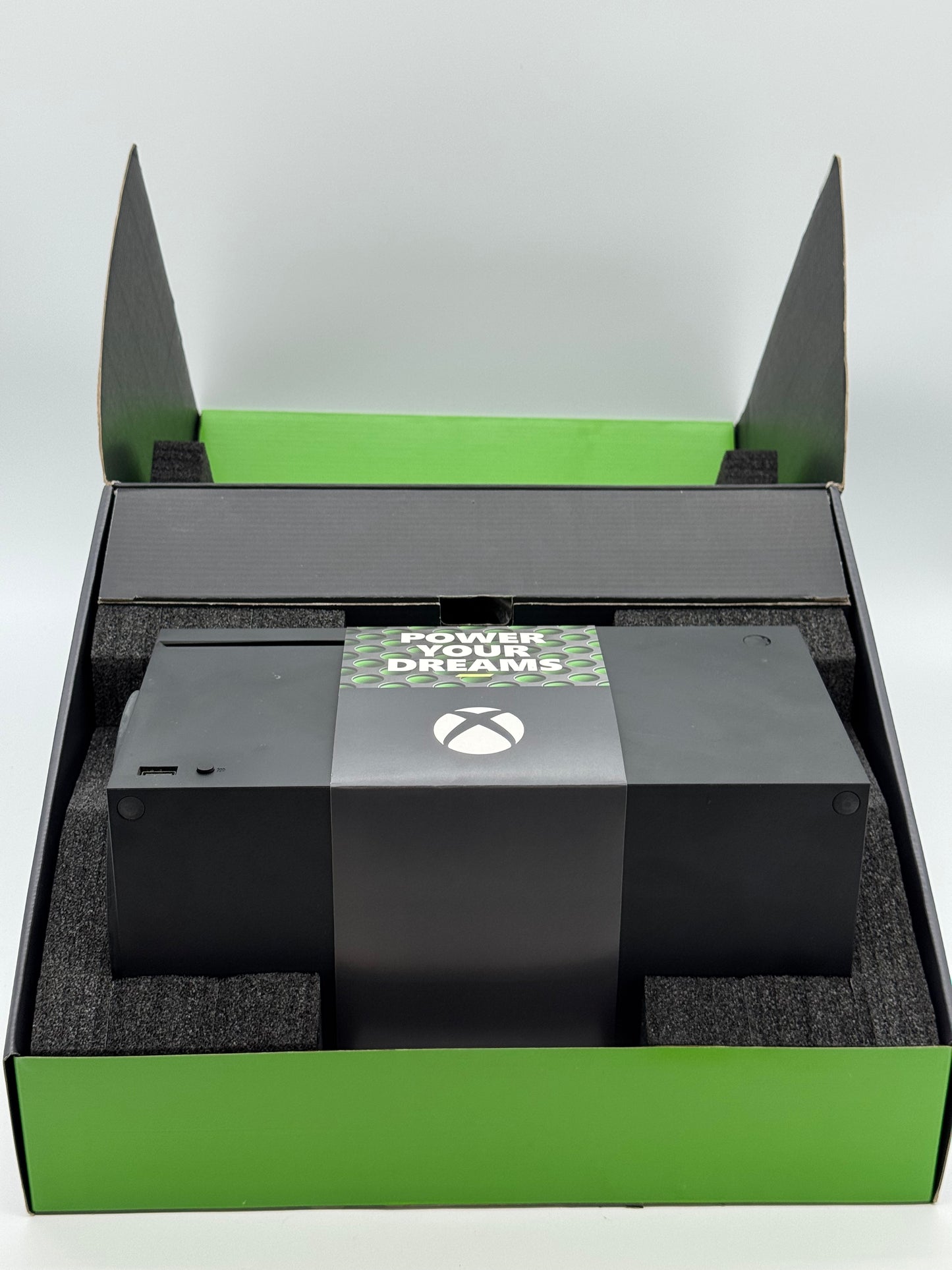 Microsoft Xbox Series X 1TB Video Game System 2020 Model (MPN: 1882)