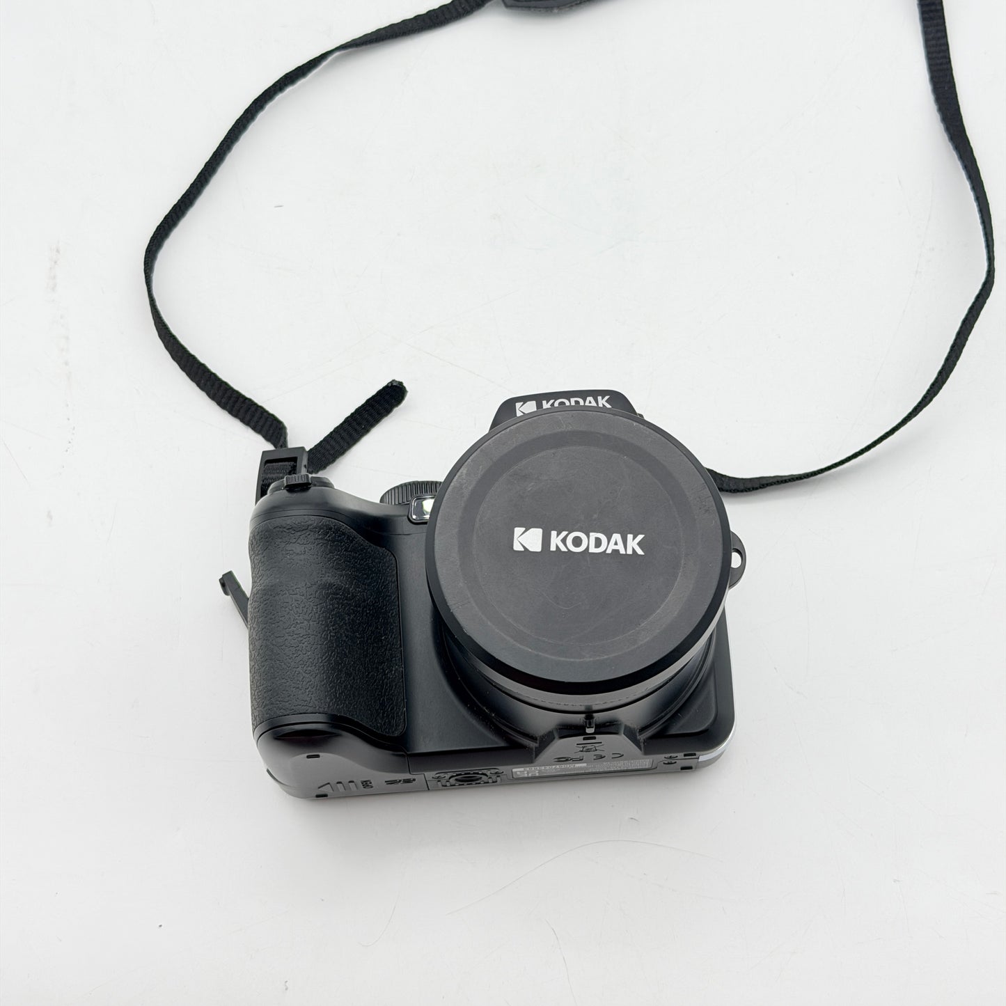 Kodak PIXPRO AZ421 16MP Digital Camera 42x Astro Zoom Black - Very Good