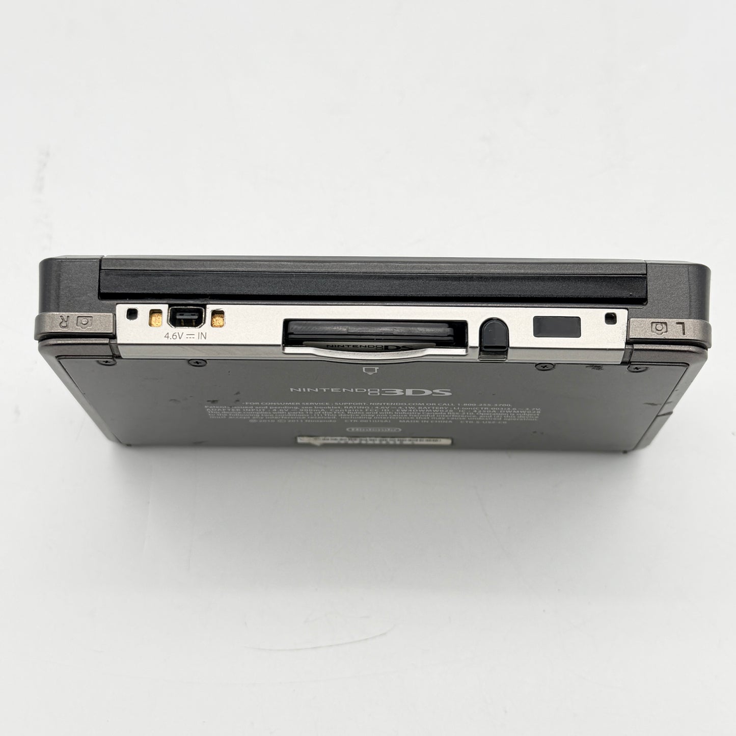 Nintendo 3DS Handheld System Gray CTR-001 w Pokemon HeartGold Game - Tested