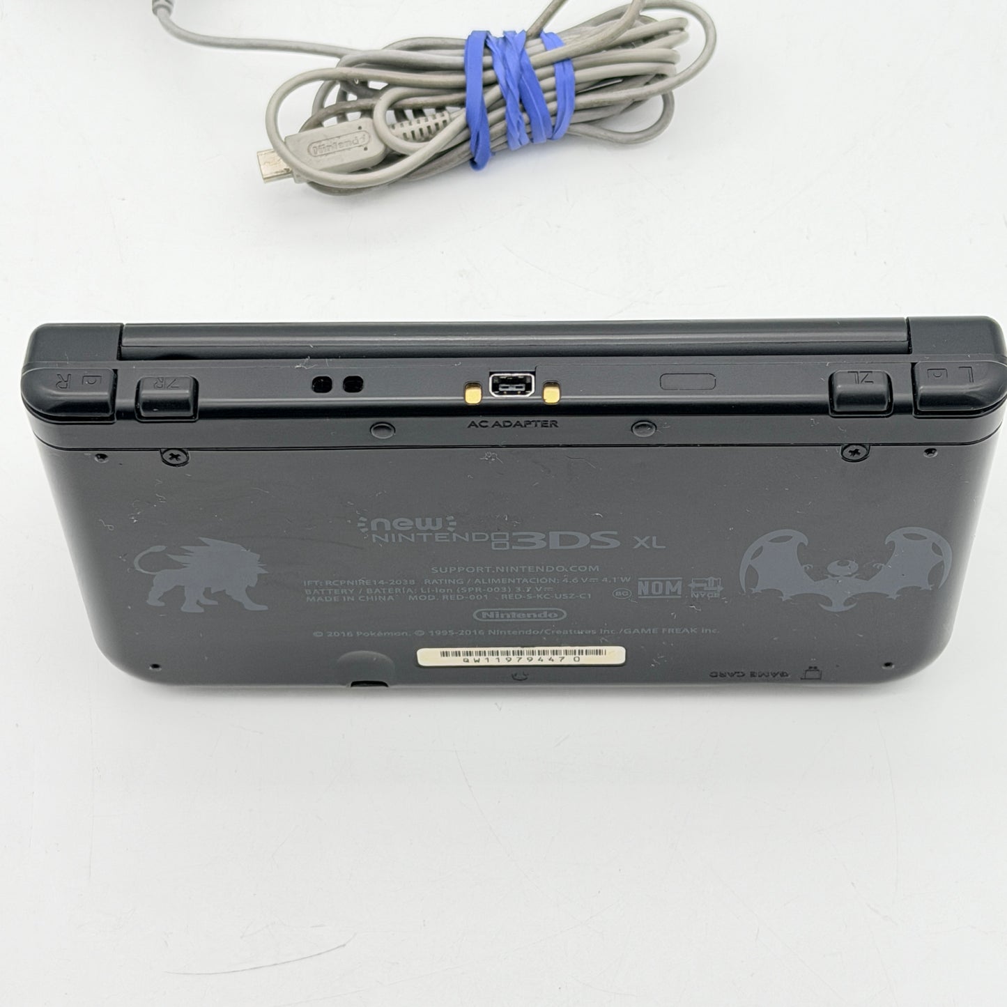 Nintendo New 3DS XL Solgaleo Lunala Edition Console Pokemon Y Charger Stylus