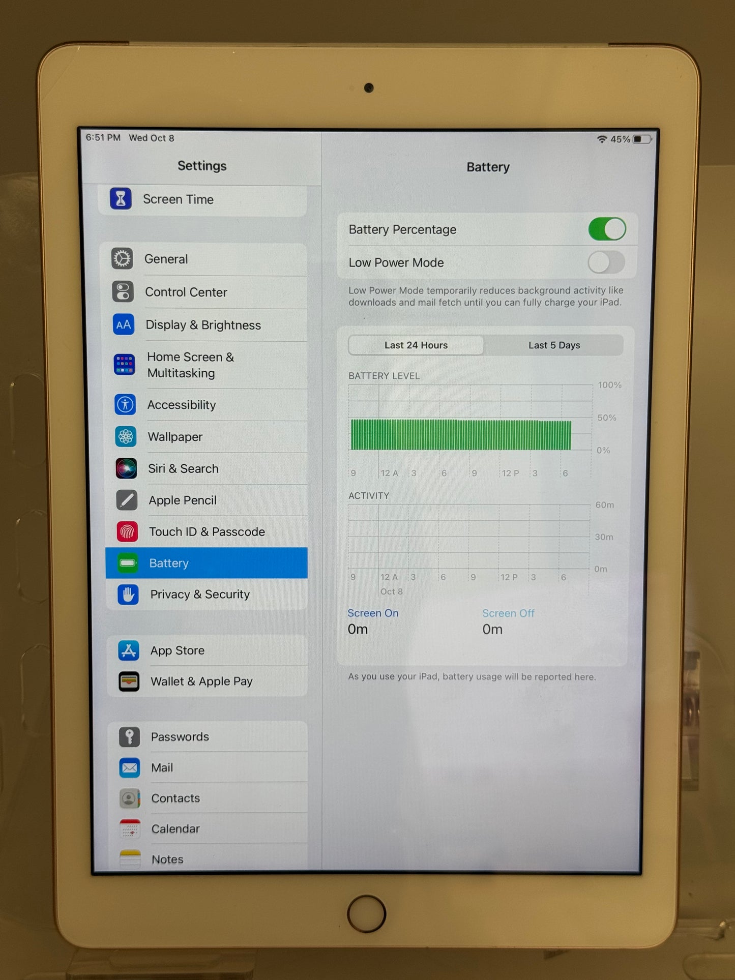 Apple iPad 6th Gen A1954 (2018) Rose Gold