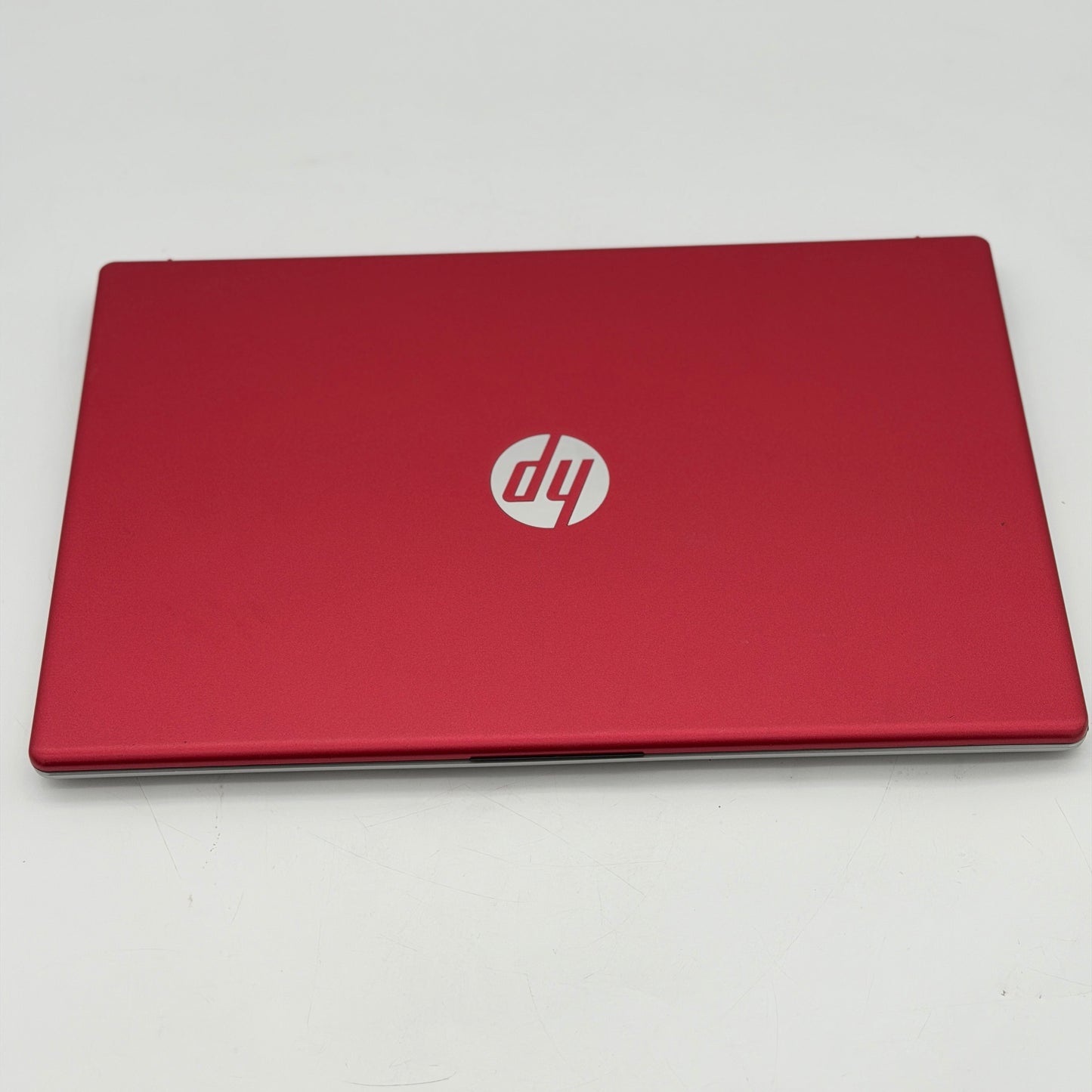 HP 15-fd0083wm 15.6" Laptop Intel N200 4GB RAM 128GB SSD Win 11 Scarlet Red Charger