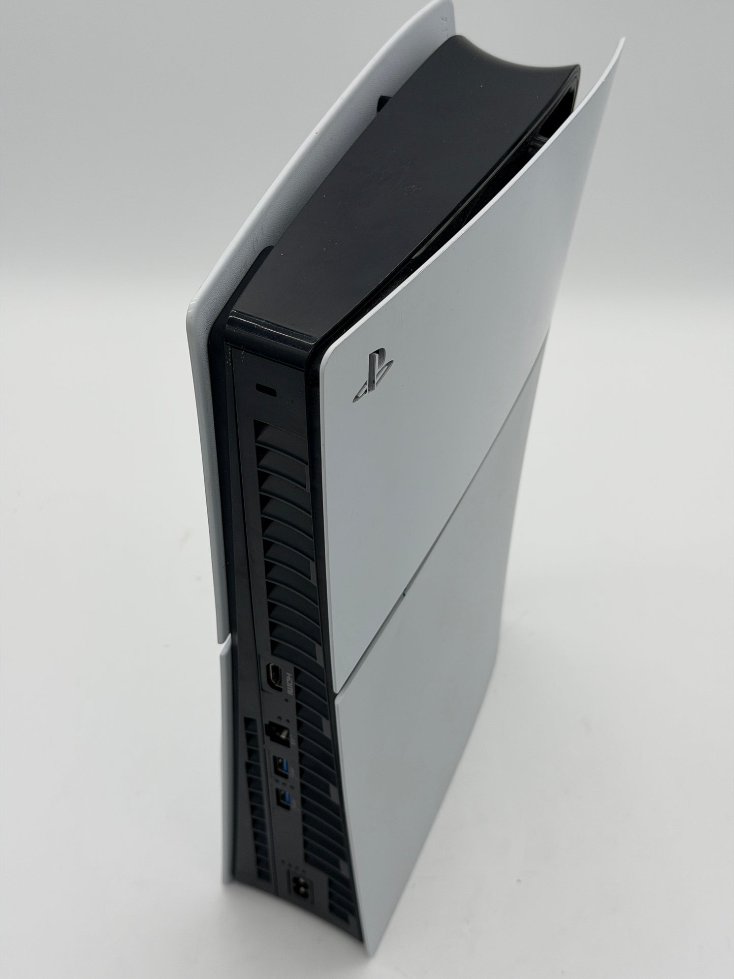 Sony Playstation 5 / Slim Blu-Ray Edition 1TB / PS5 Console [CFI-2015]