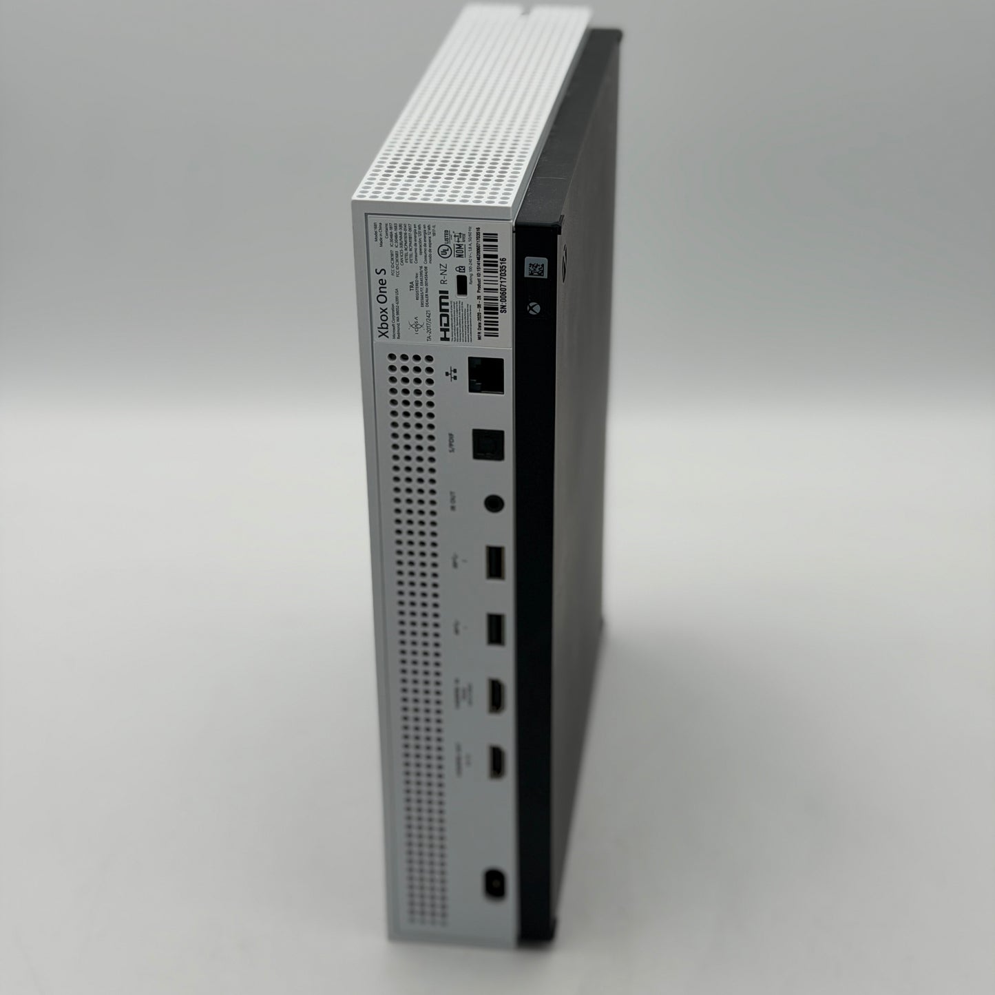 Microsoft Xbox One S 500GB White 1681 2016 - Broken Parts/Repair