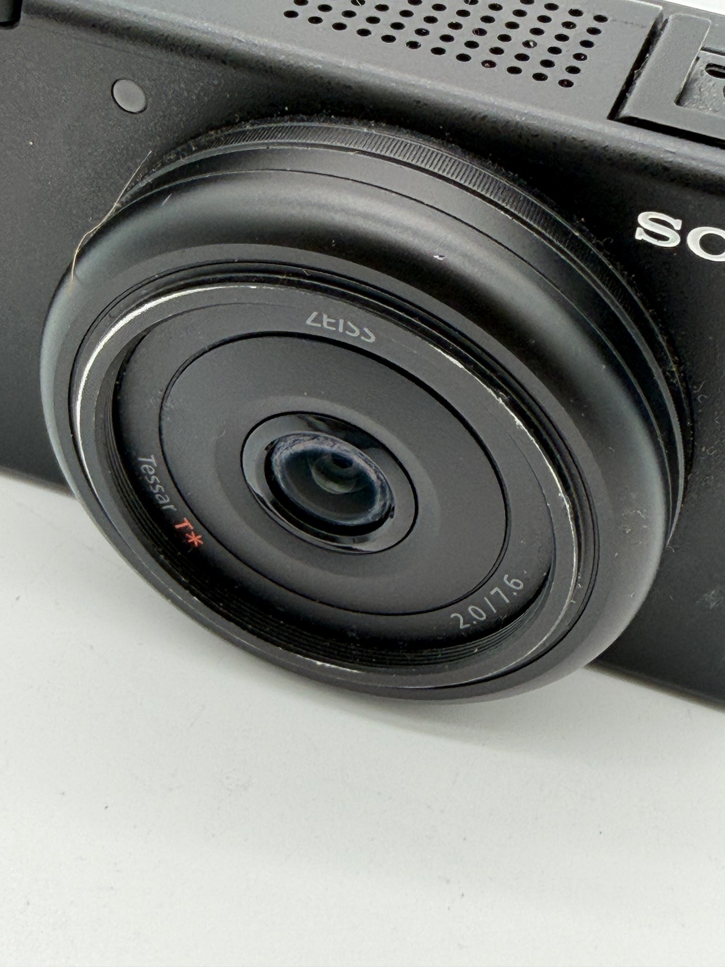 Sony ZV-1F 20.1MP Vlogging Camera - Black -