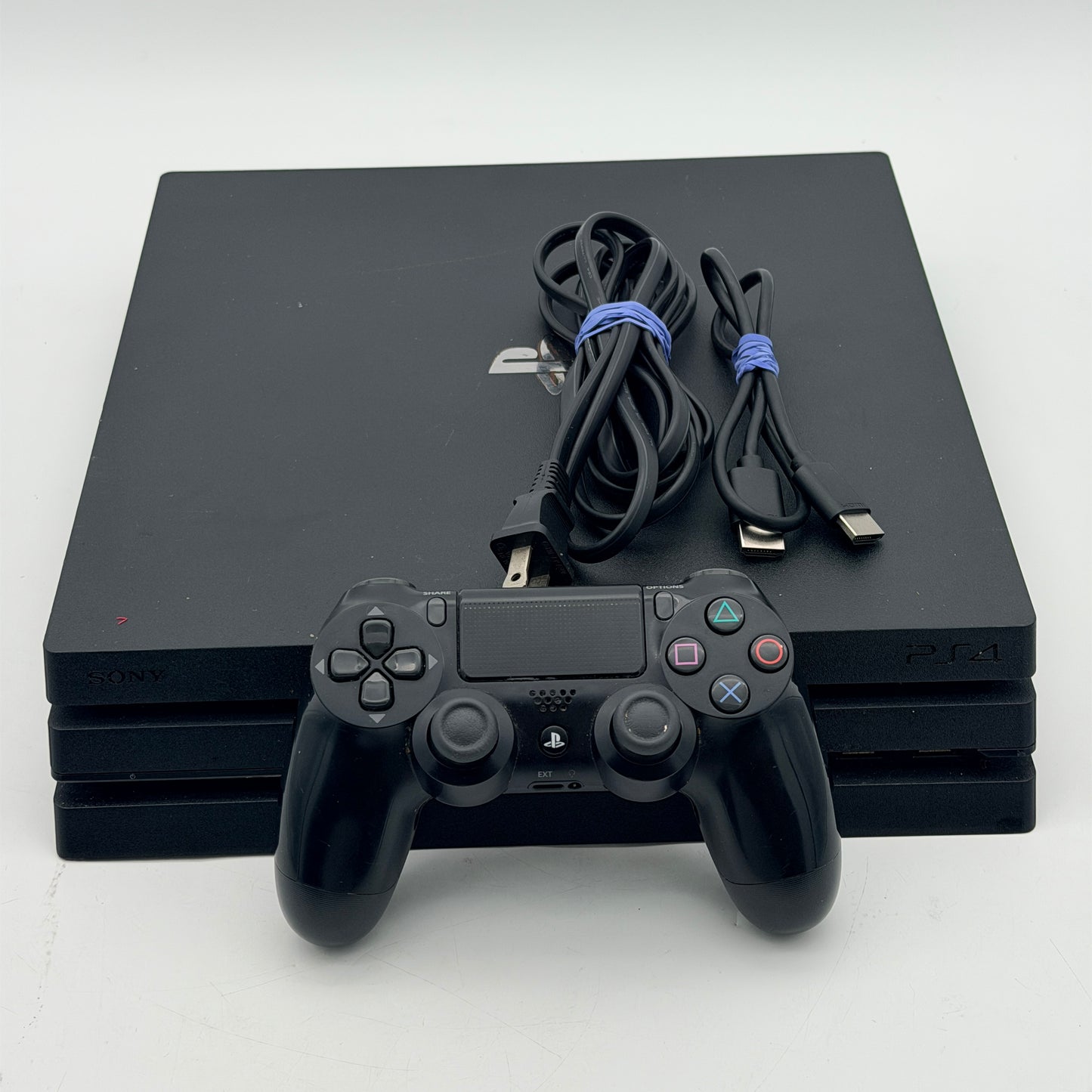 Sony PS4 Pro 1TB CUH-7215B Black Console Bundle Cords Controller 6 Games Tested