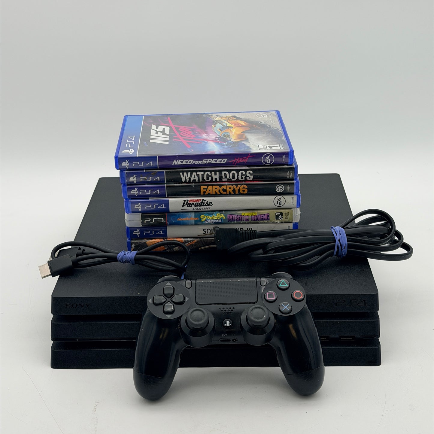 Sony PS4 Pro 1TB CUH-7215B Black Console Bundle Cords Controller 6 Games Tested