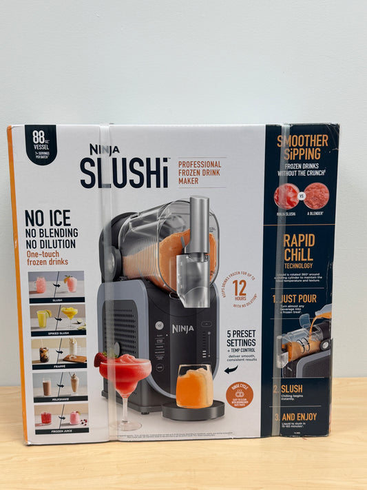 New Ninja SLUSHi 88oz Professional Frozen Drink Maker FS301