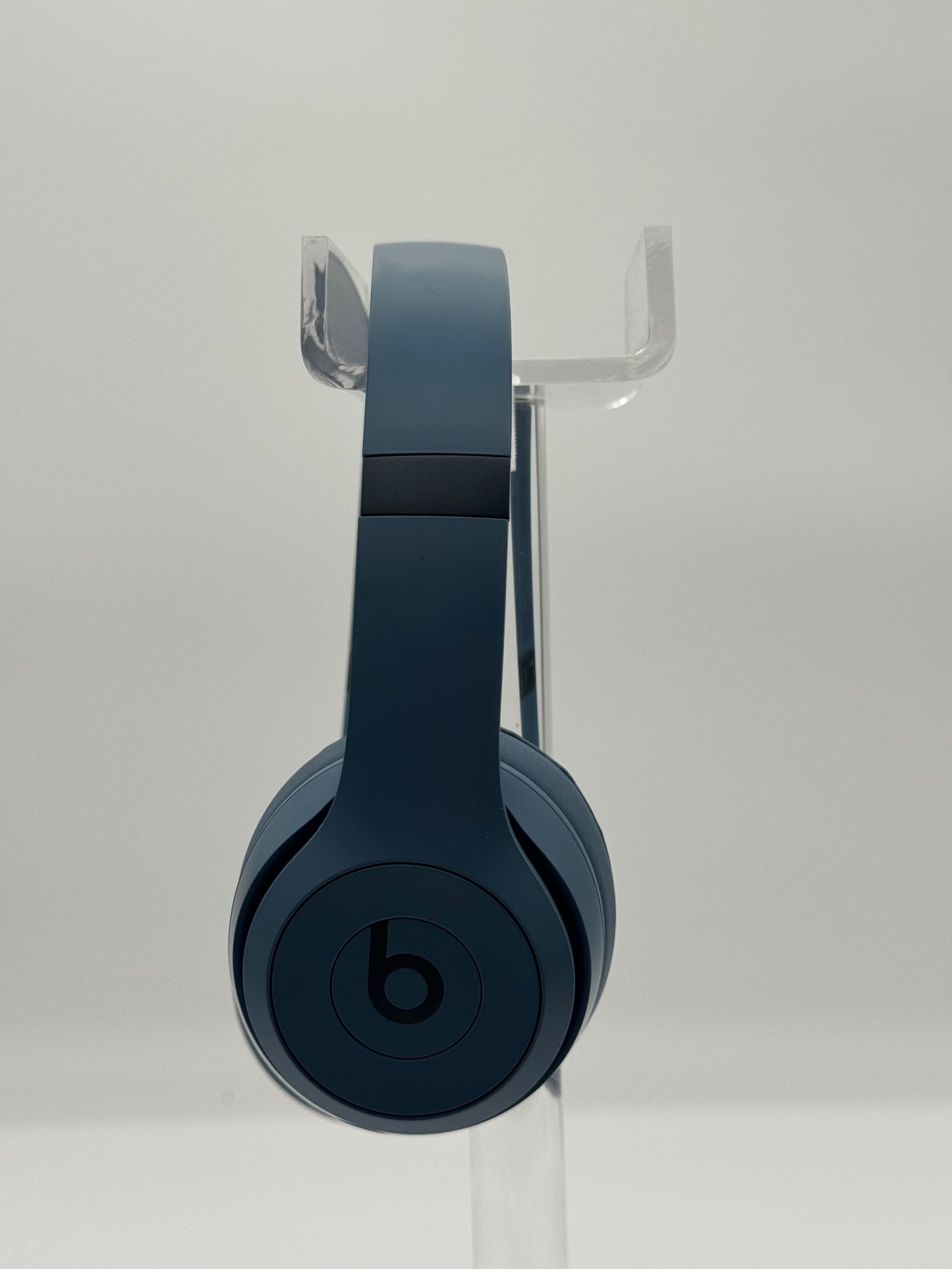 Beats Solo 4 Headphones Blue - Used A - Carrying Case Included