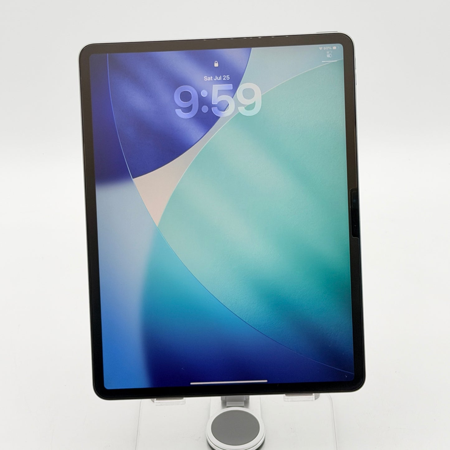 Apple iPad Air 13" M3 128GB Space Gray Wi-Fi MCNH4LL/A w/ Keyboard Folio Pencil