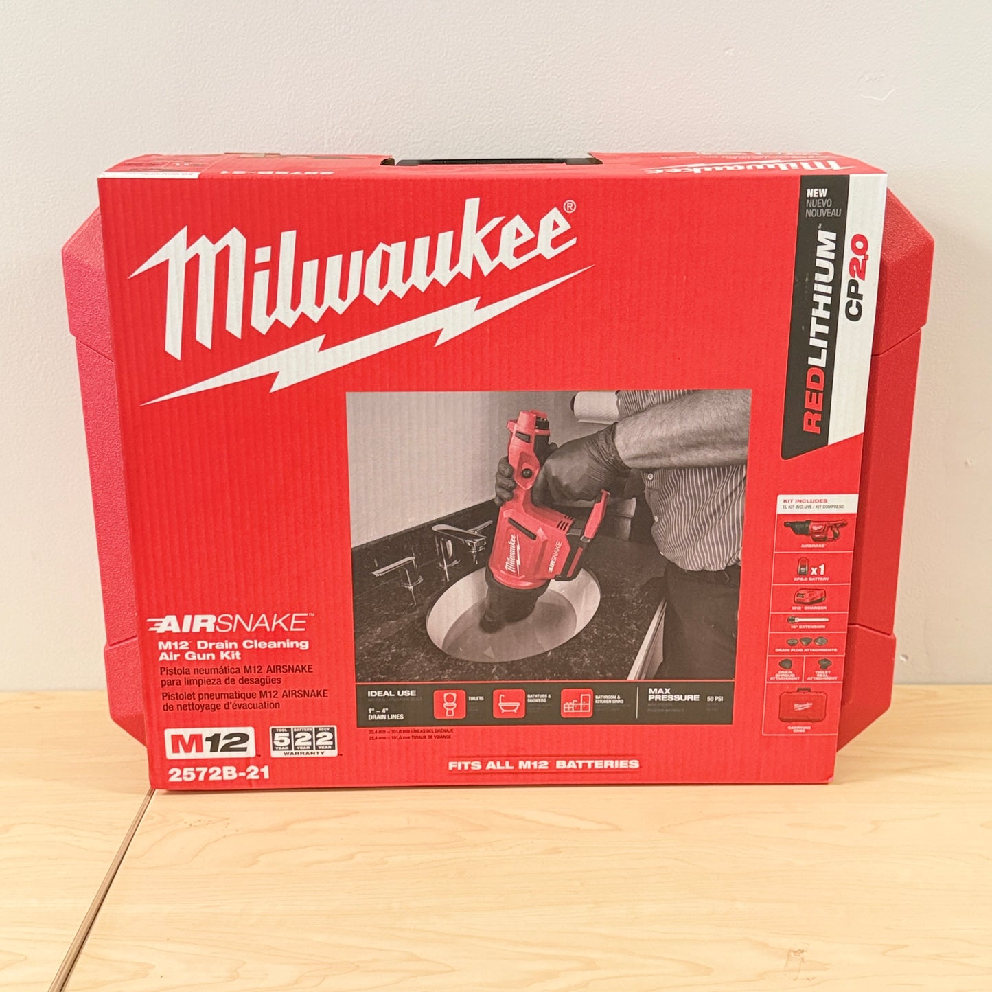 Milwaukee M12 AIRSNAKE Drain Cleaning Air Gun Kit 2572B-21 Battery Charger Case