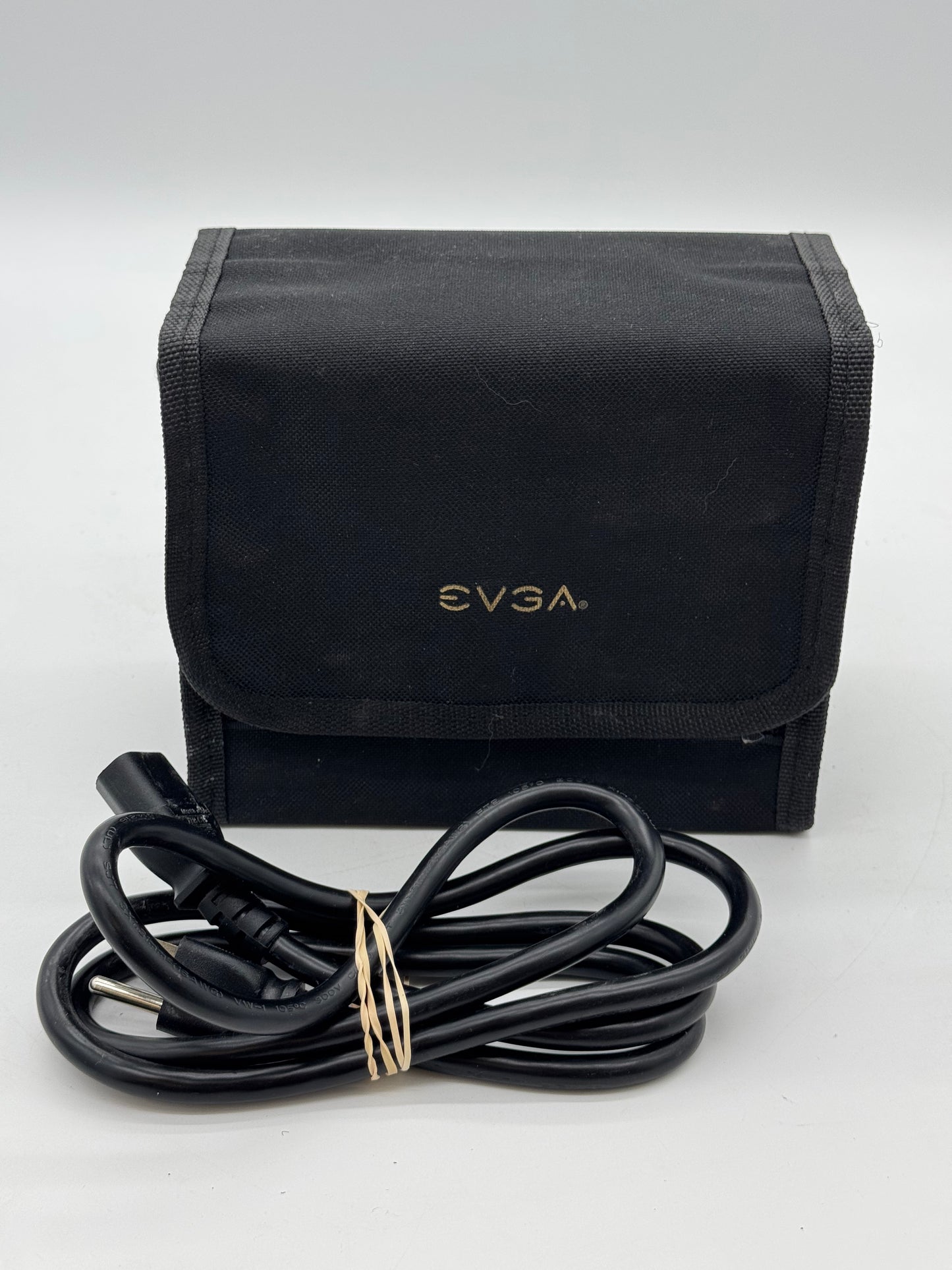 EVGA SuperNOVA 650-Watts Fully Modular Power Supply - Black