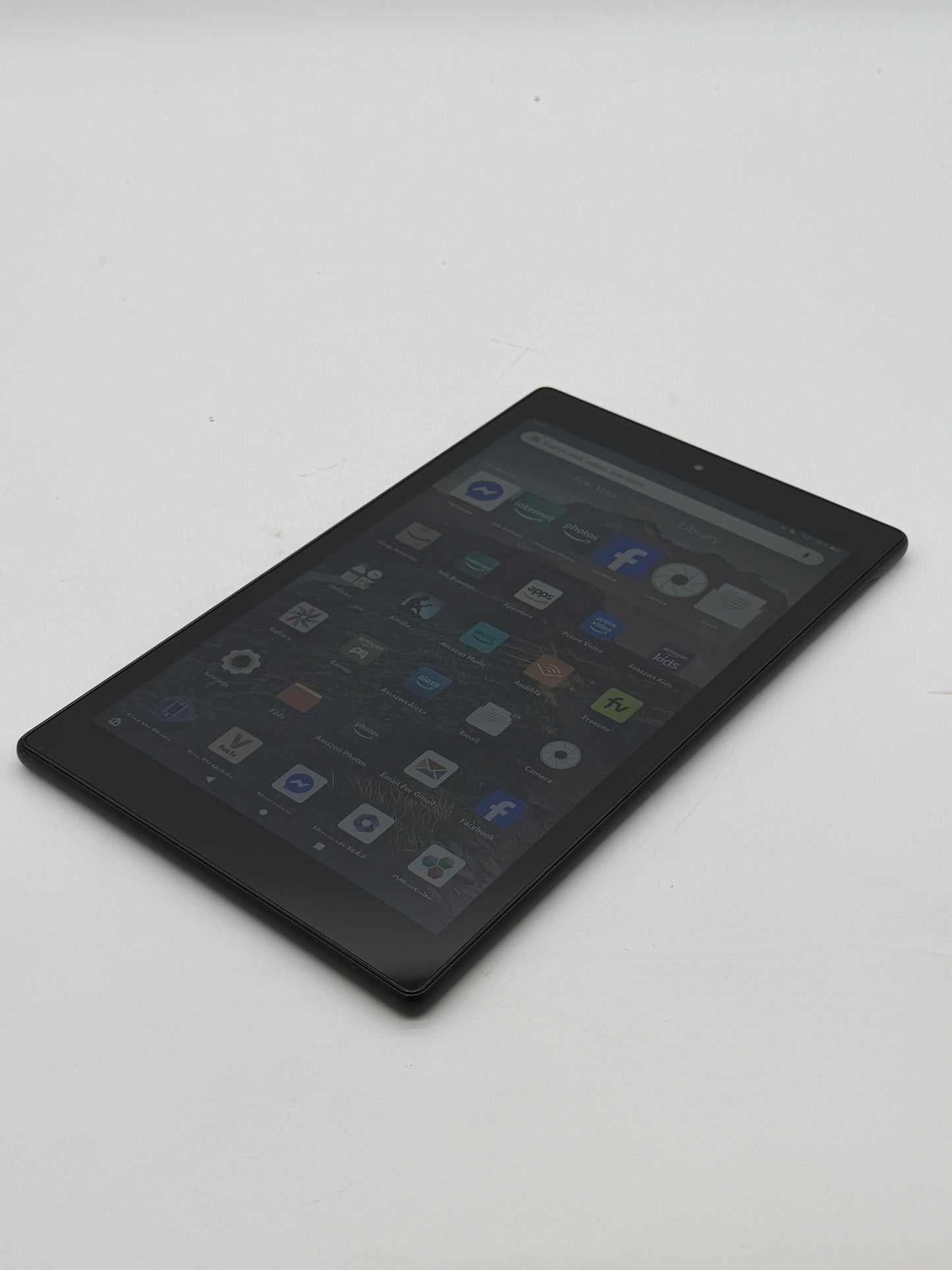 Amazon Kindle Fire HD 10 (11th Generation) 64GB Wi-Fi 10" Tablet - Black