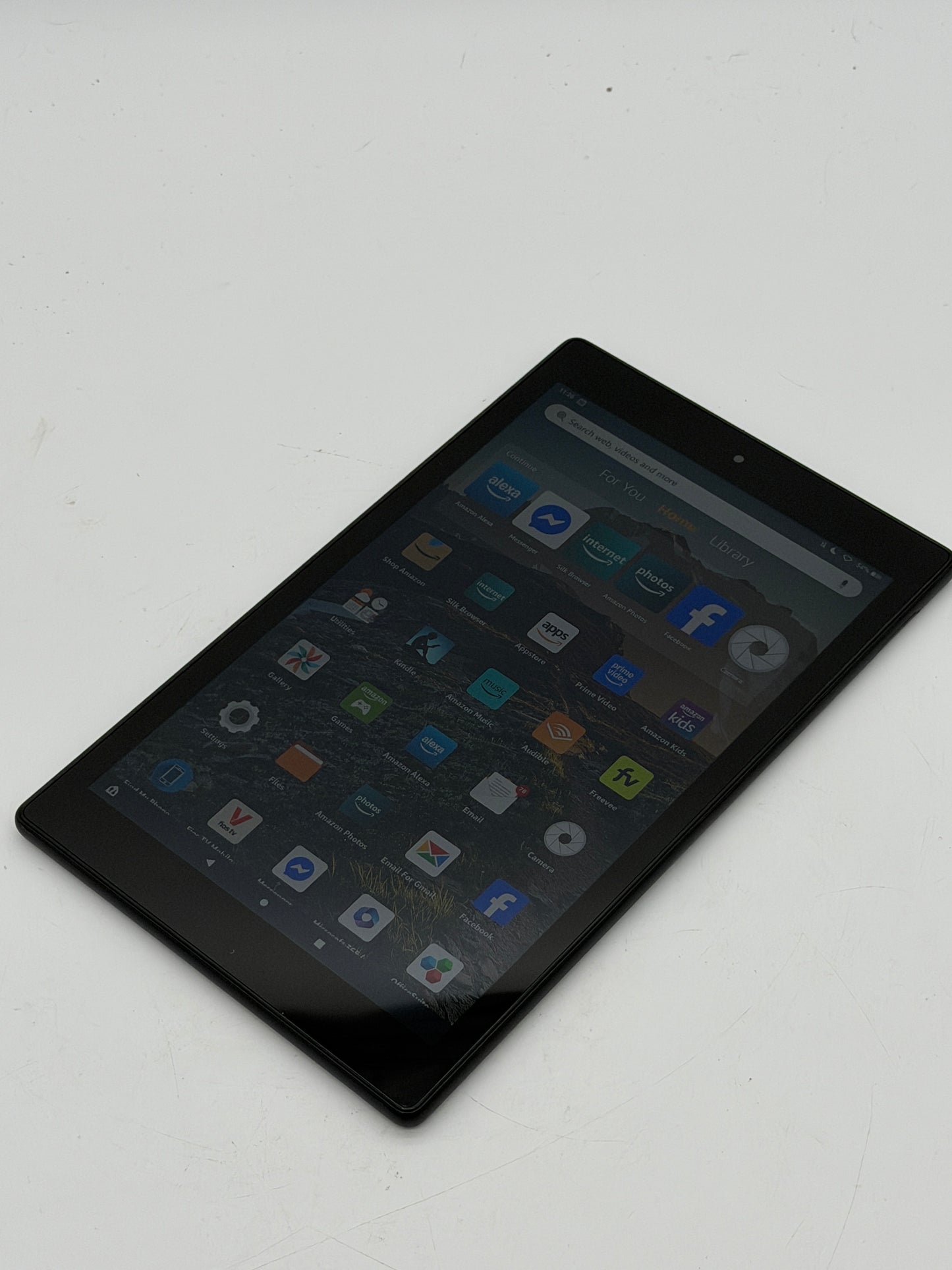 Amazon Kindle Fire HD 10 (11th Generation) 64GB Wi-Fi 10" Tablet - Black