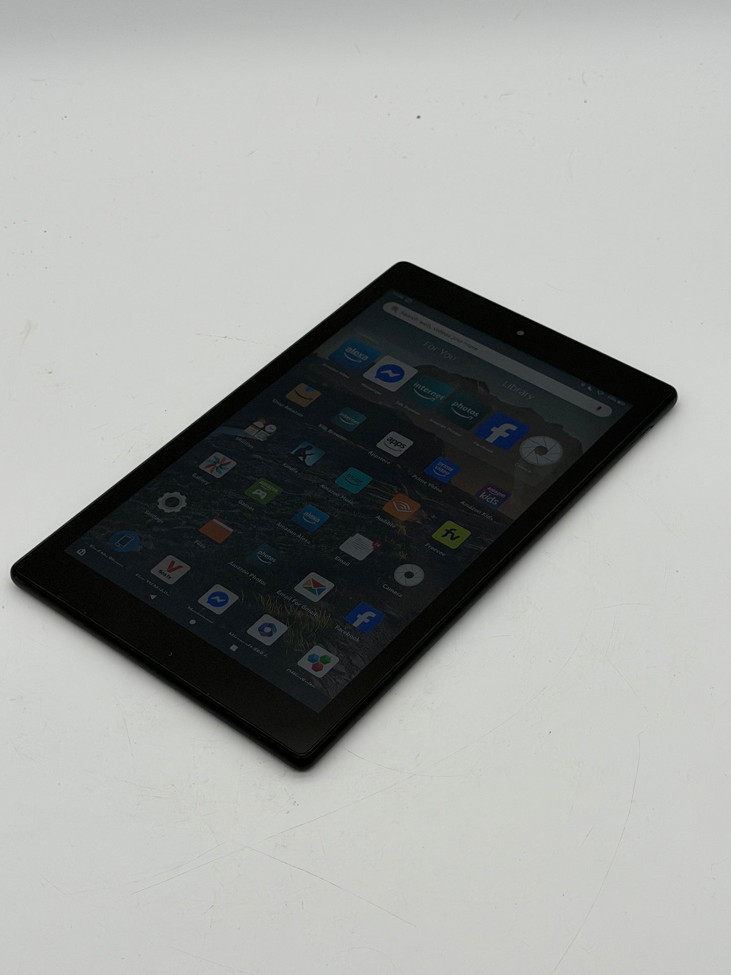 Amazon Kindle Fire HD 10 (11th Generation) 64GB Wi-Fi 10" Tablet - Black
