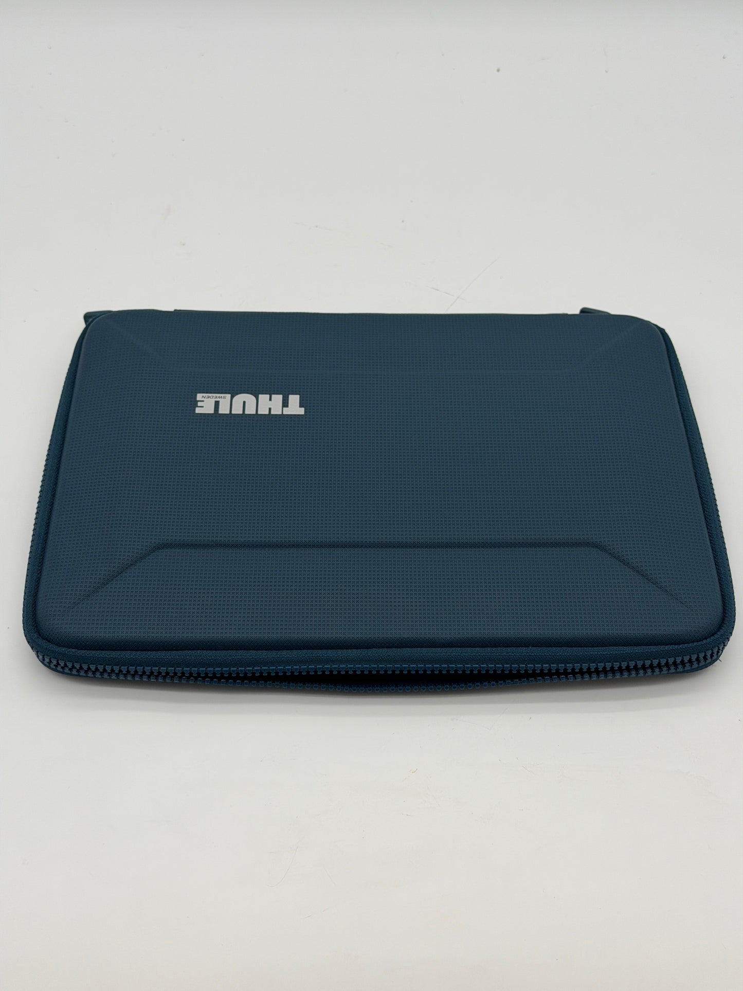 Thule Blue Gauntlet Laptop Sleeve Case for MacBook Pro & Air 13" -