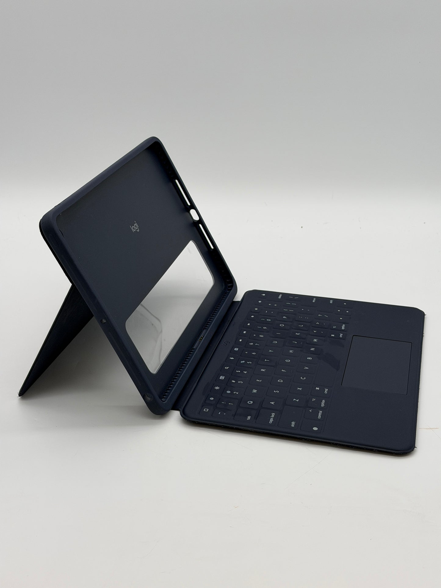 LOGITECH YU0073 RUGGED COMBO 3 IPAD KEYBOARD CASE BLUE FOR IPAD 7TH 8TH 9TH GEN