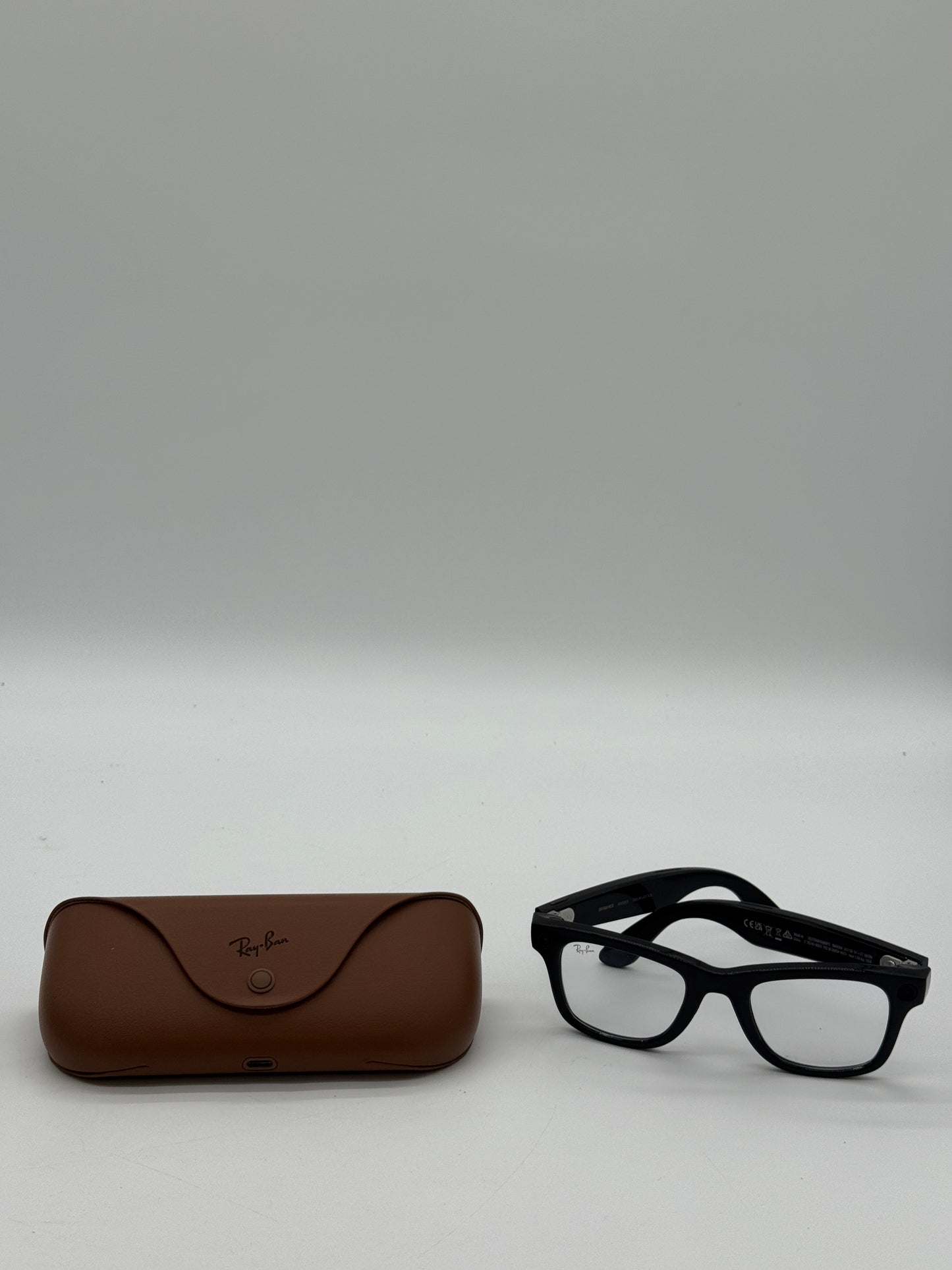 Meta Rayban Wayfarer Smart Glasses - Used Black