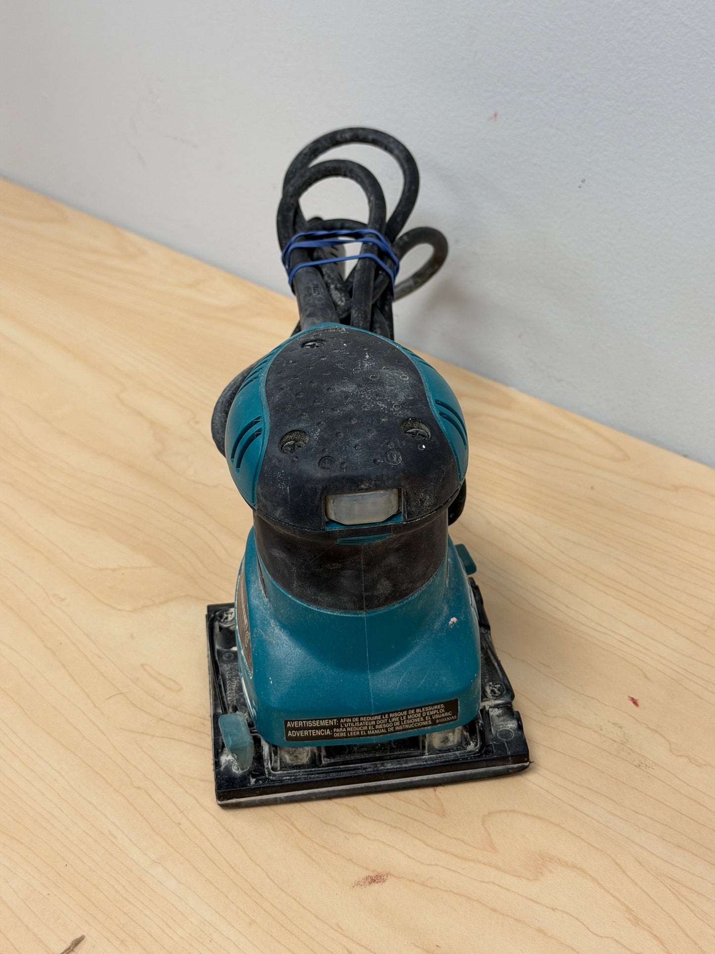 Makita BO4550 1/4 Sheet Corded Finishing Sander Tested Working - NO Bag