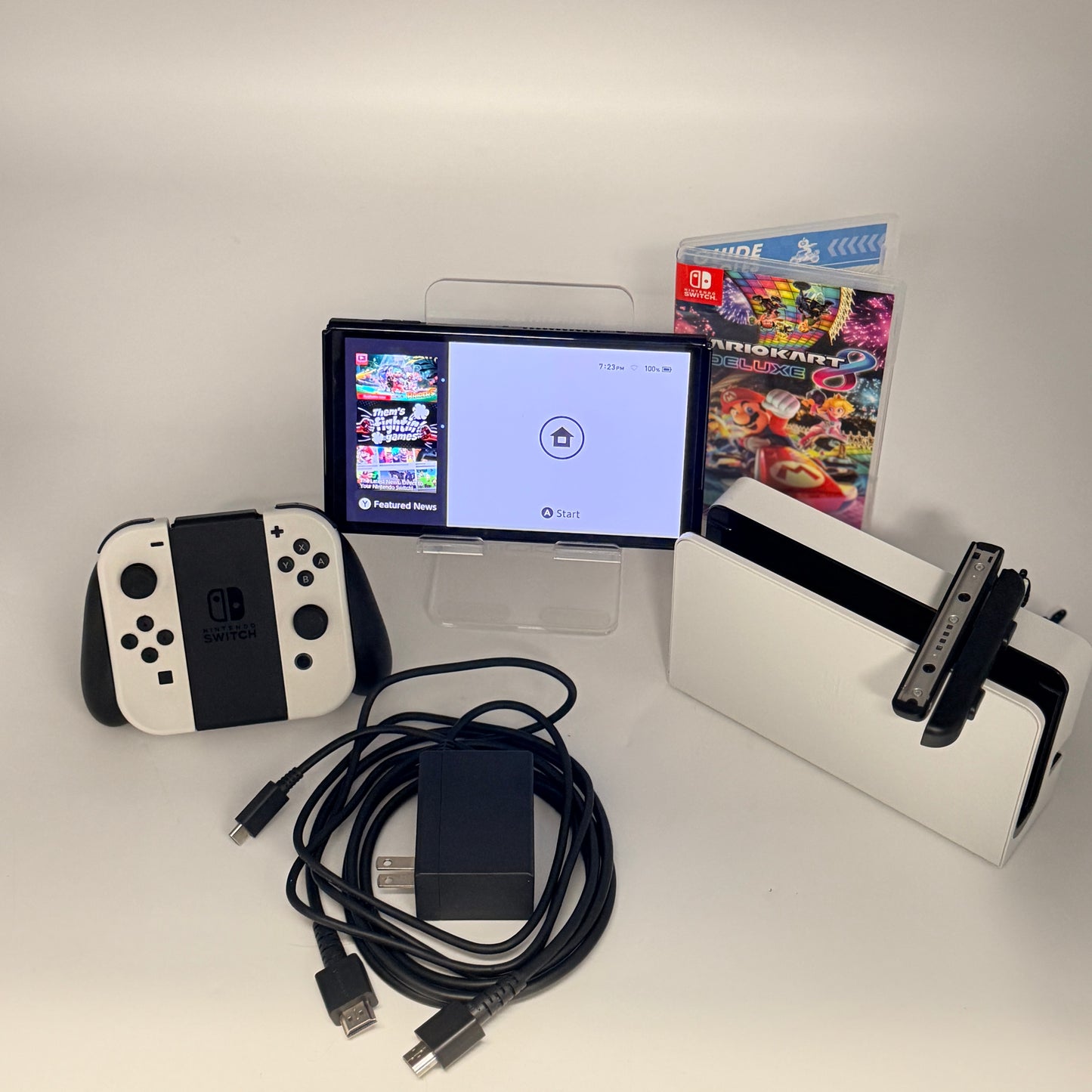 Nintendo Switch OLED White HEG-001 64GB Console CIB Box + Mario Kart 8 Deluxe