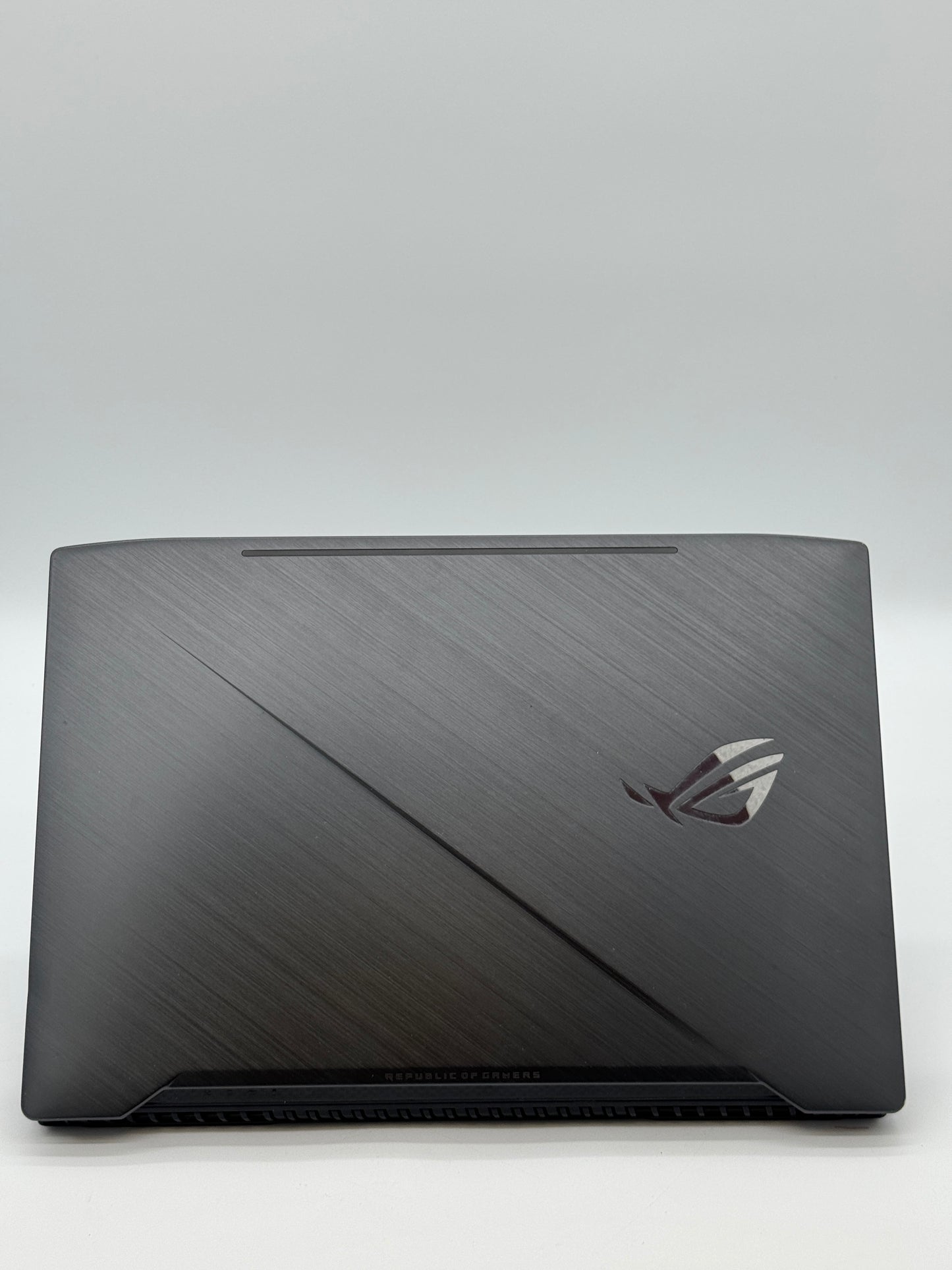 Asus ROG Strix GL503V 15-inch Core i7 32GB RAM 1TB HDD Black Intel(R) HD Graphics 630 NVIDIA GeGorce GTX 630
