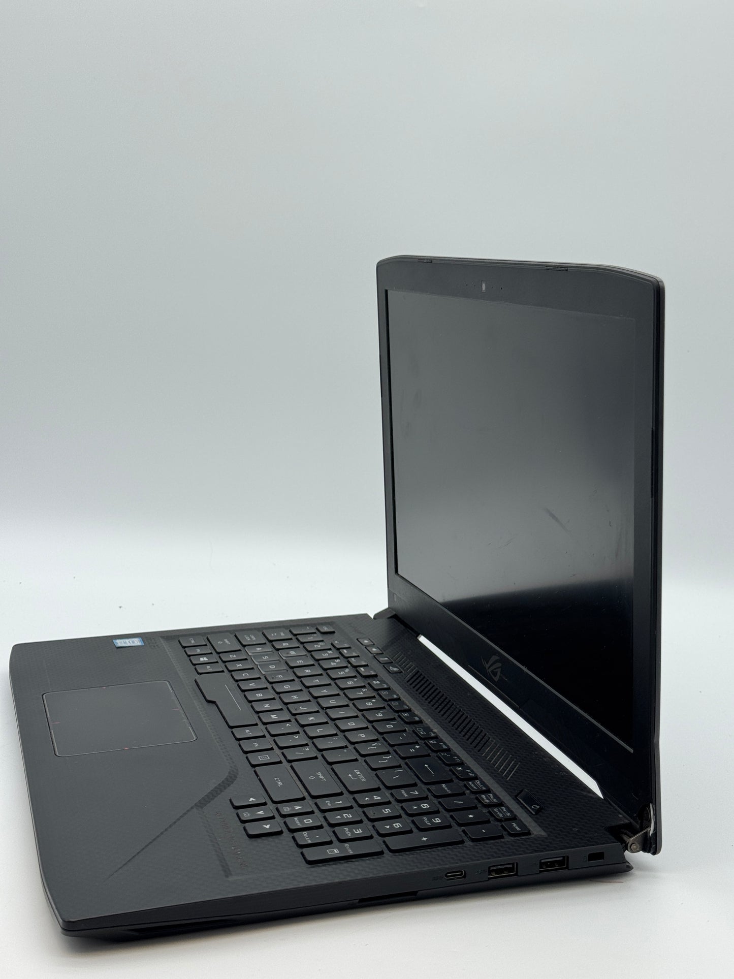Asus ROG Strix GL503V 15-inch Core i7 32GB RAM 1TB HDD Black Intel(R) HD Graphics 630 NVIDIA GeGorce GTX 630