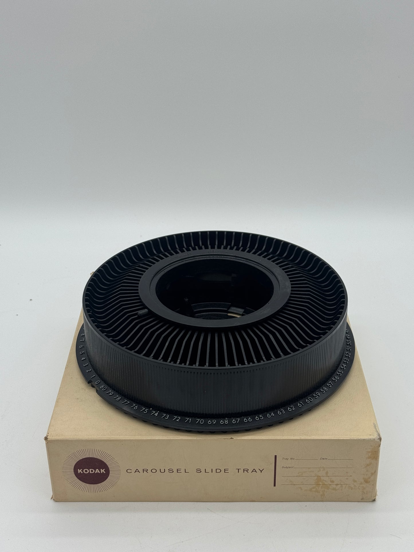 Kodak Carousel Transvue 4600 Slide Projector - NO LAMP/BULB Powers On As-Is