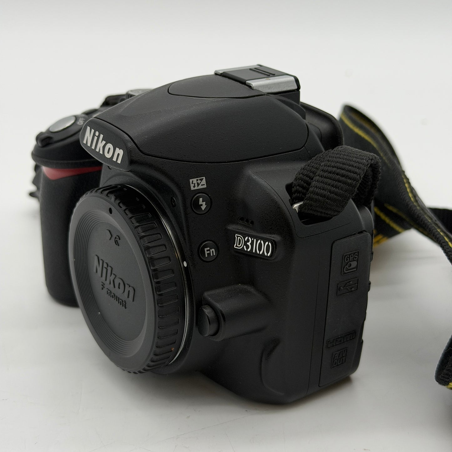 Nikon D3100 14.2MP Digital SLR Camera w/ 18-55mm Lense, and  Bag+Charger