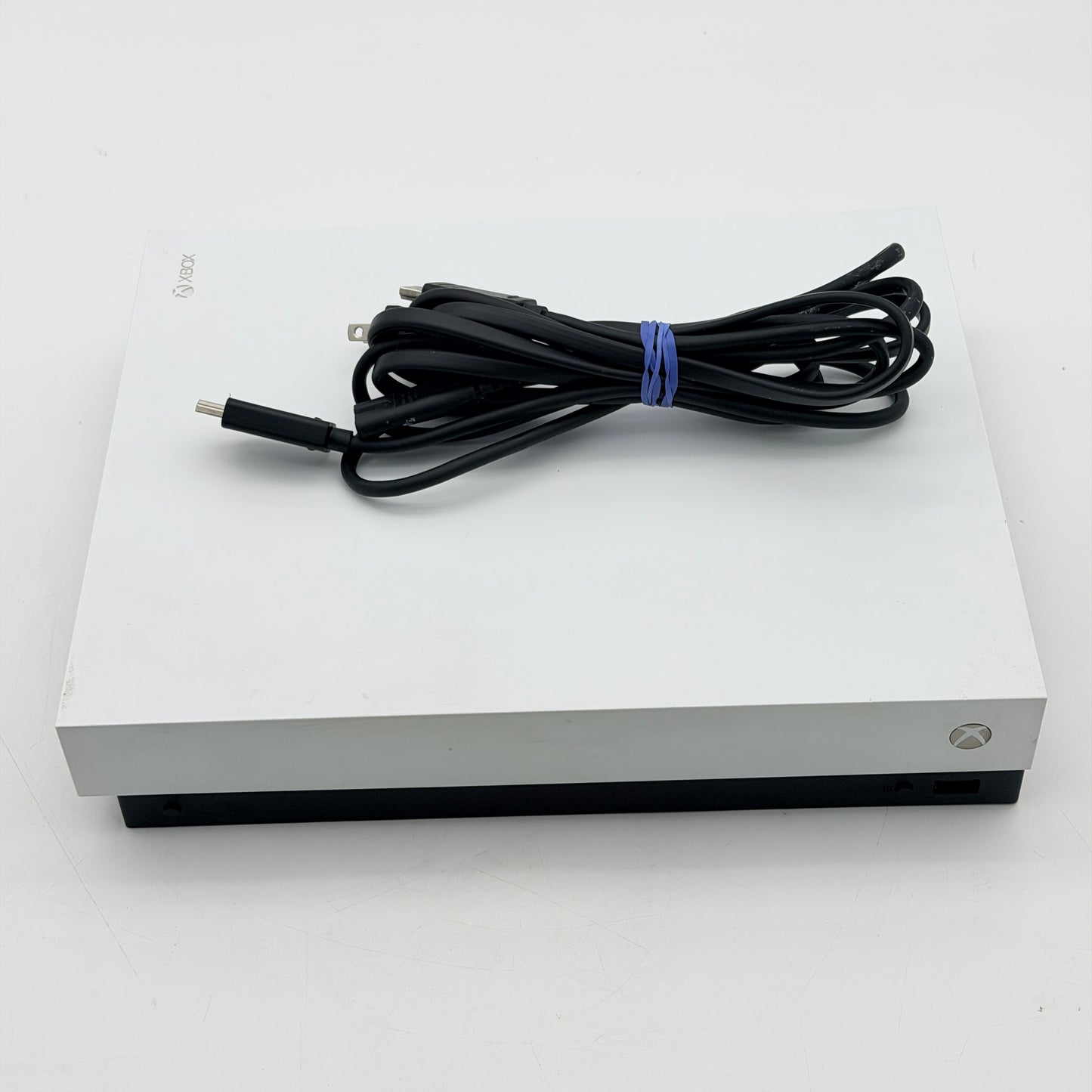 Xbox One X 1TB Video Game Console Only - Robot White (260124)