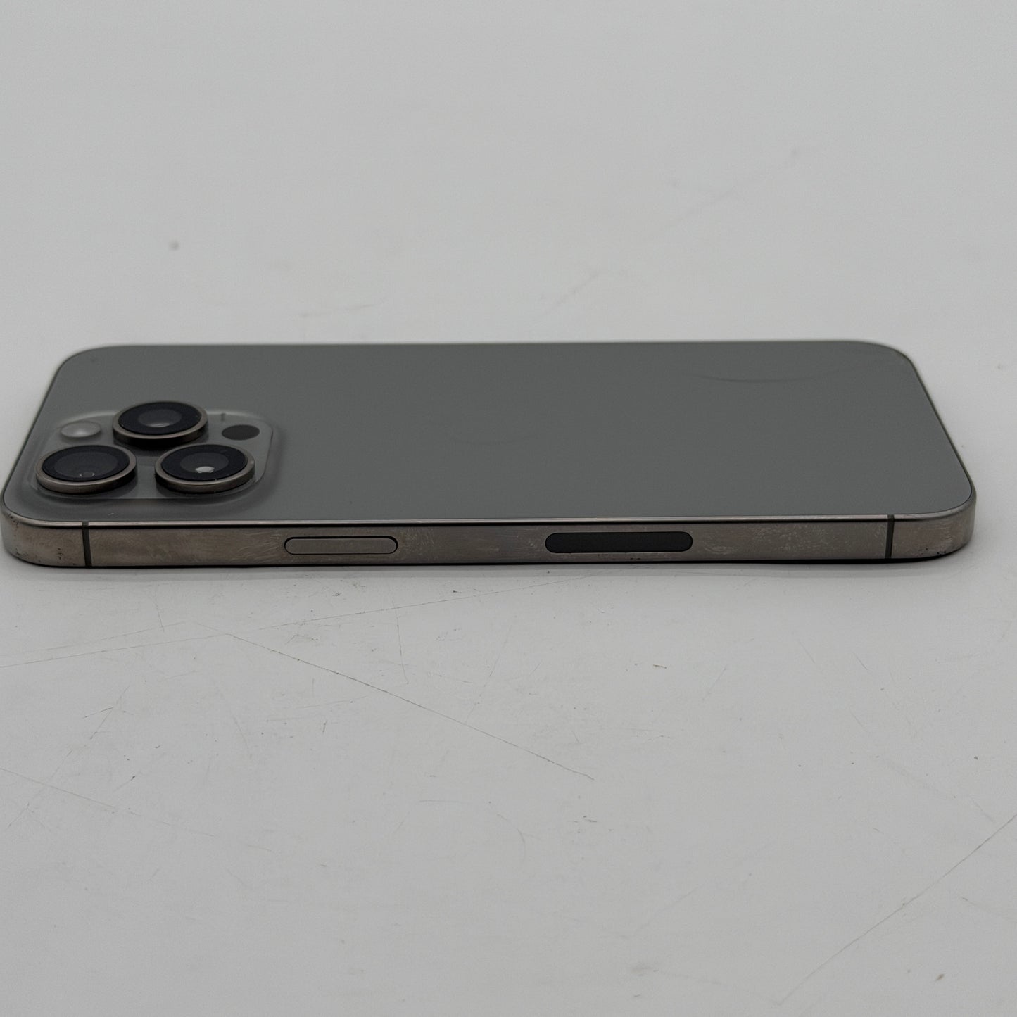 Apple iPhone 15 Pro Max 512GB Natural Titanium Unlocked - Cracked Back