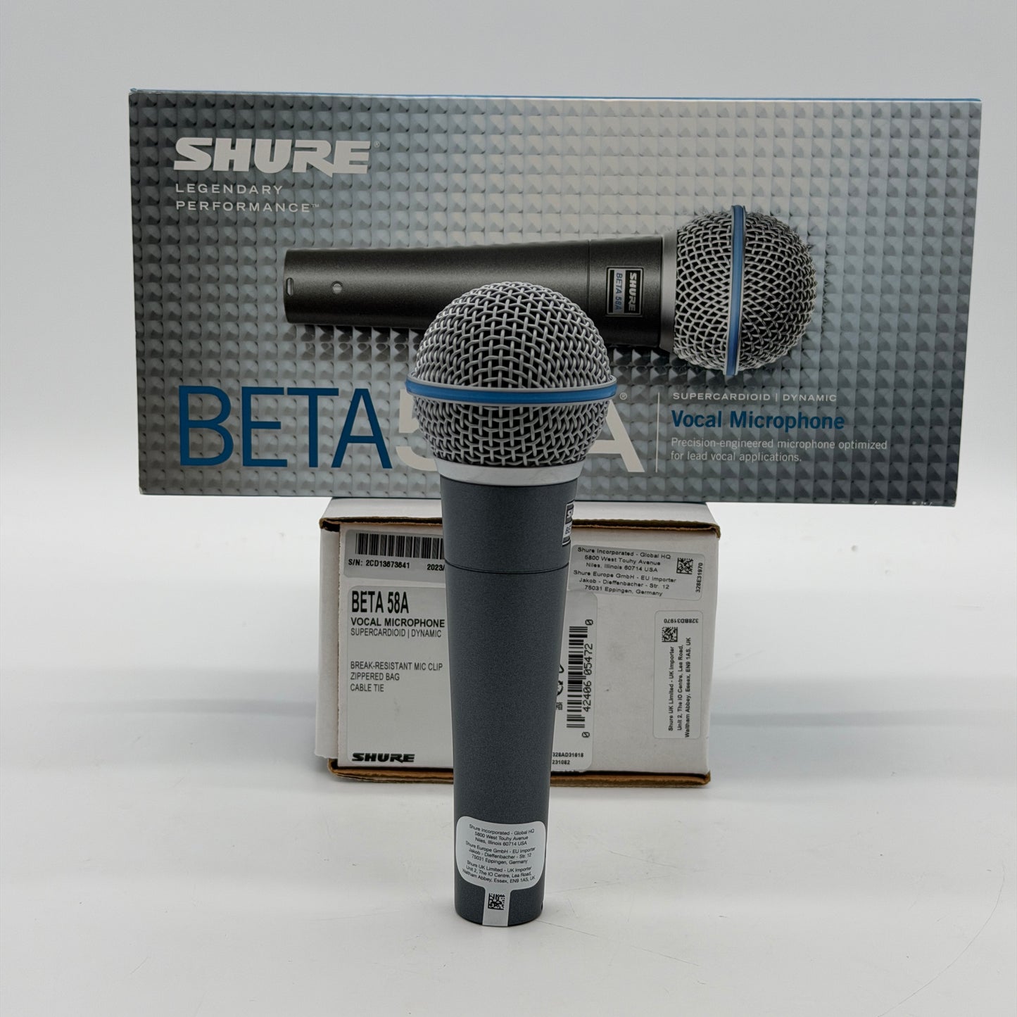 AUTHENTIC Shure BETA 58A Supercardioid Dynamic Vocal Microphone comes W / mount