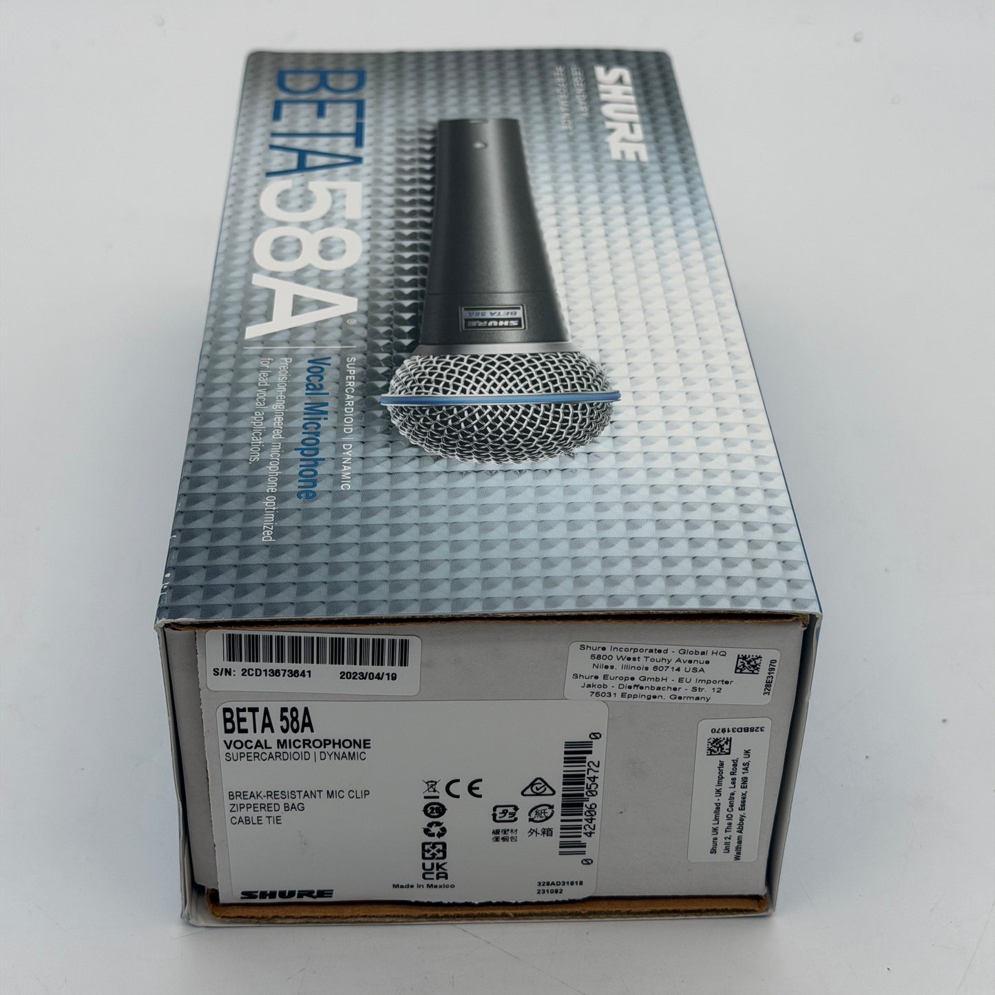 AUTHENTIC Shure BETA 58A Supercardioid Dynamic Vocal Microphone comes W / mount