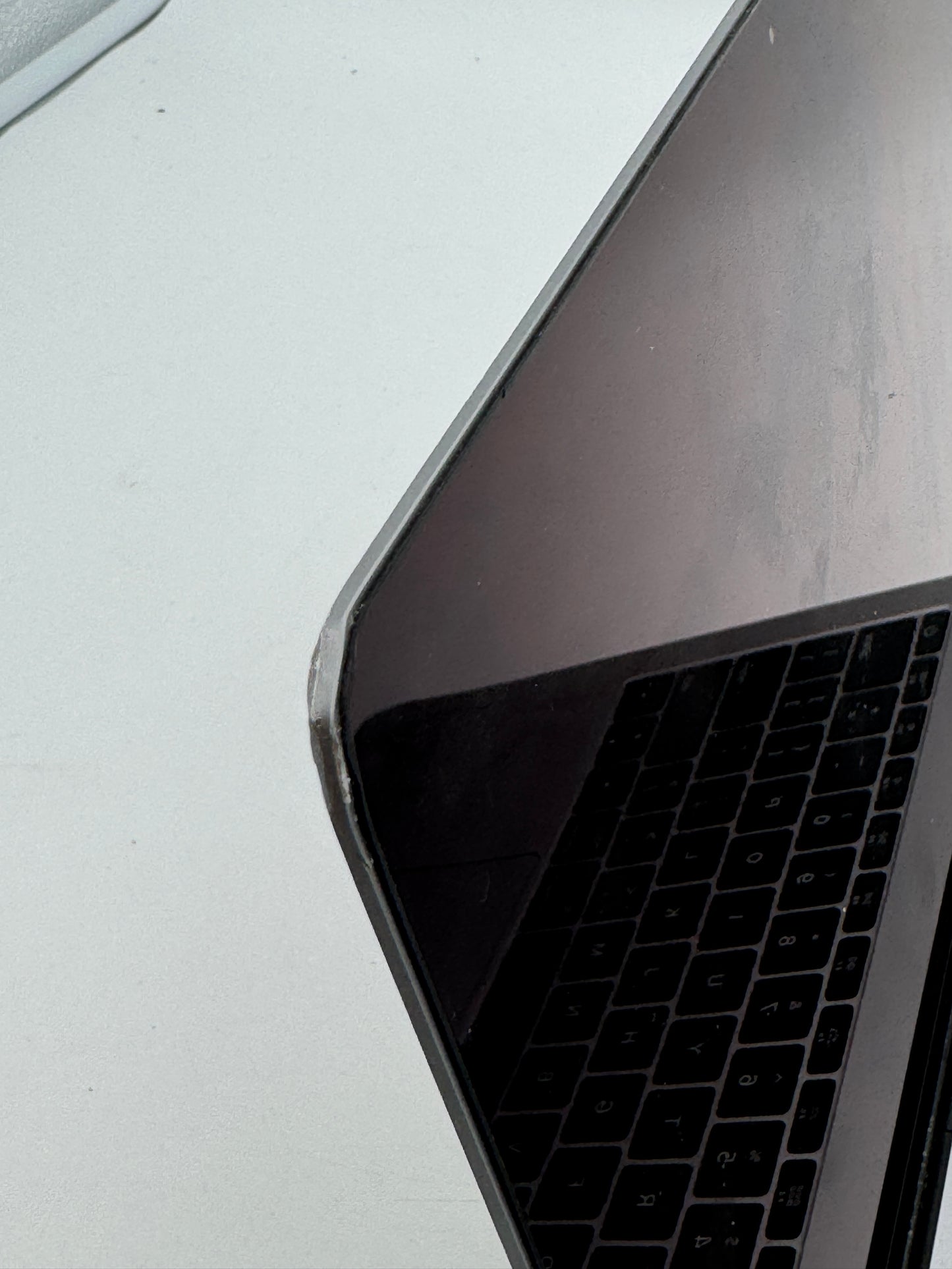 Apple MacBook Pro 13" A1708 2017 - Broken - Space Gray