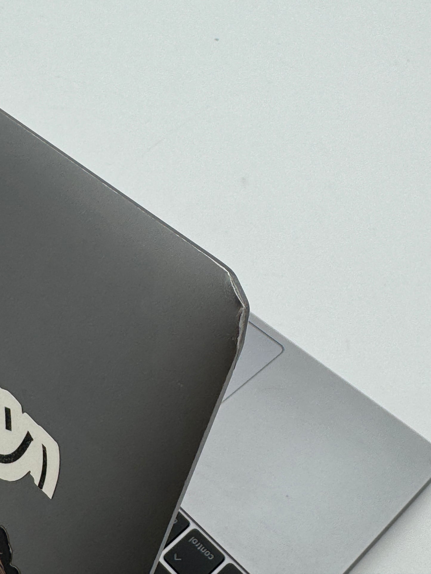 Apple MacBook Pro 13" A1708 2017 - Broken - Space Gray