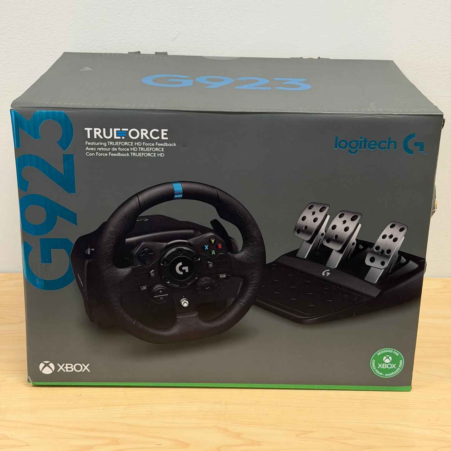 Logitech G923 TRUEFORCE Racing Wheel & Pedals - Xbox Series X/One
