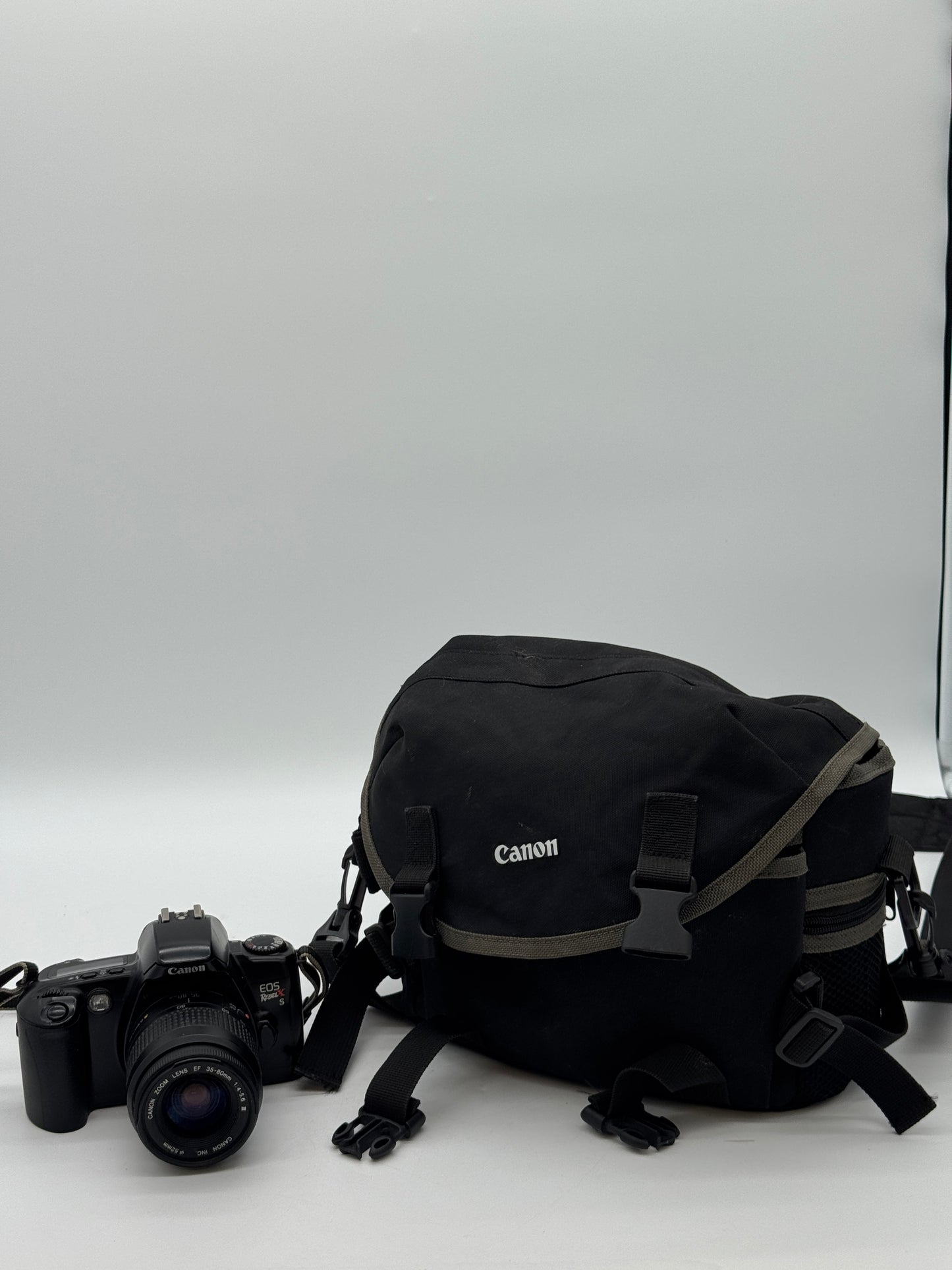 Canon EOS Rebel XS Camera EF 35-80mm With Bag