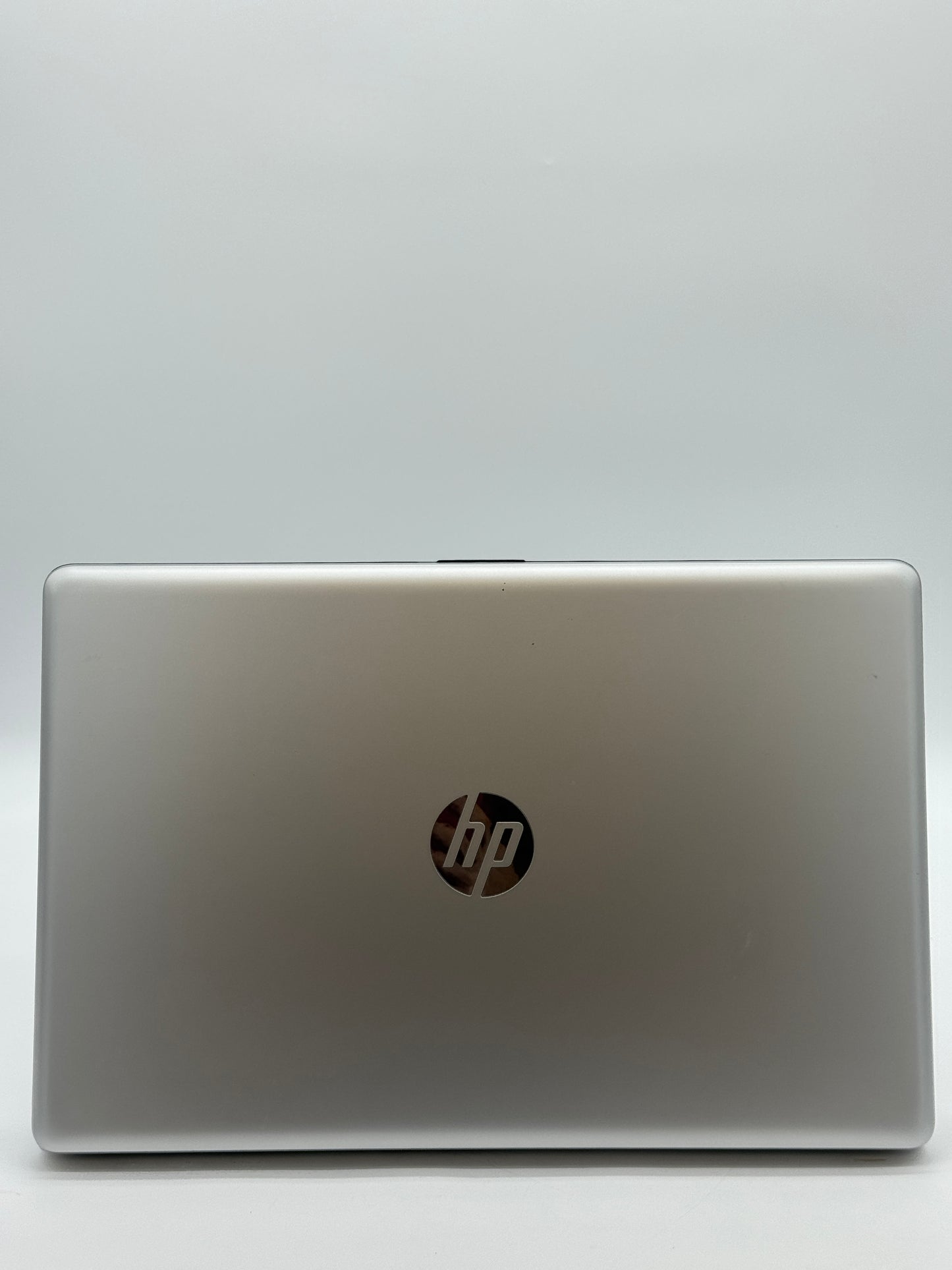 HP 17-by4025nr 17.3" Laptop - Intel Core i3-1115G4, 4GB RAM, 256GB SSD, Used - A, Gray